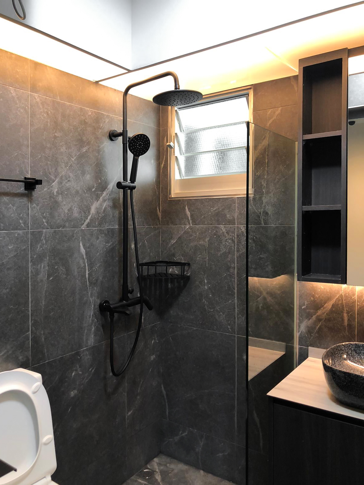 Scandinavian Design - Bathroom - HDB 4 Room - Design by Sky Creation