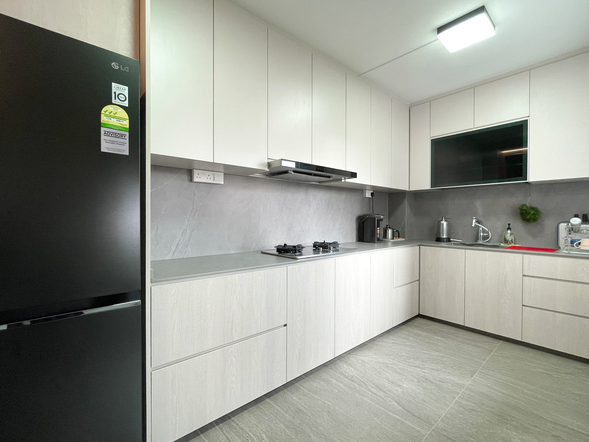 Scandinavian Design - Kitchen - HDB Executive Apartment - Design by Sky Creation