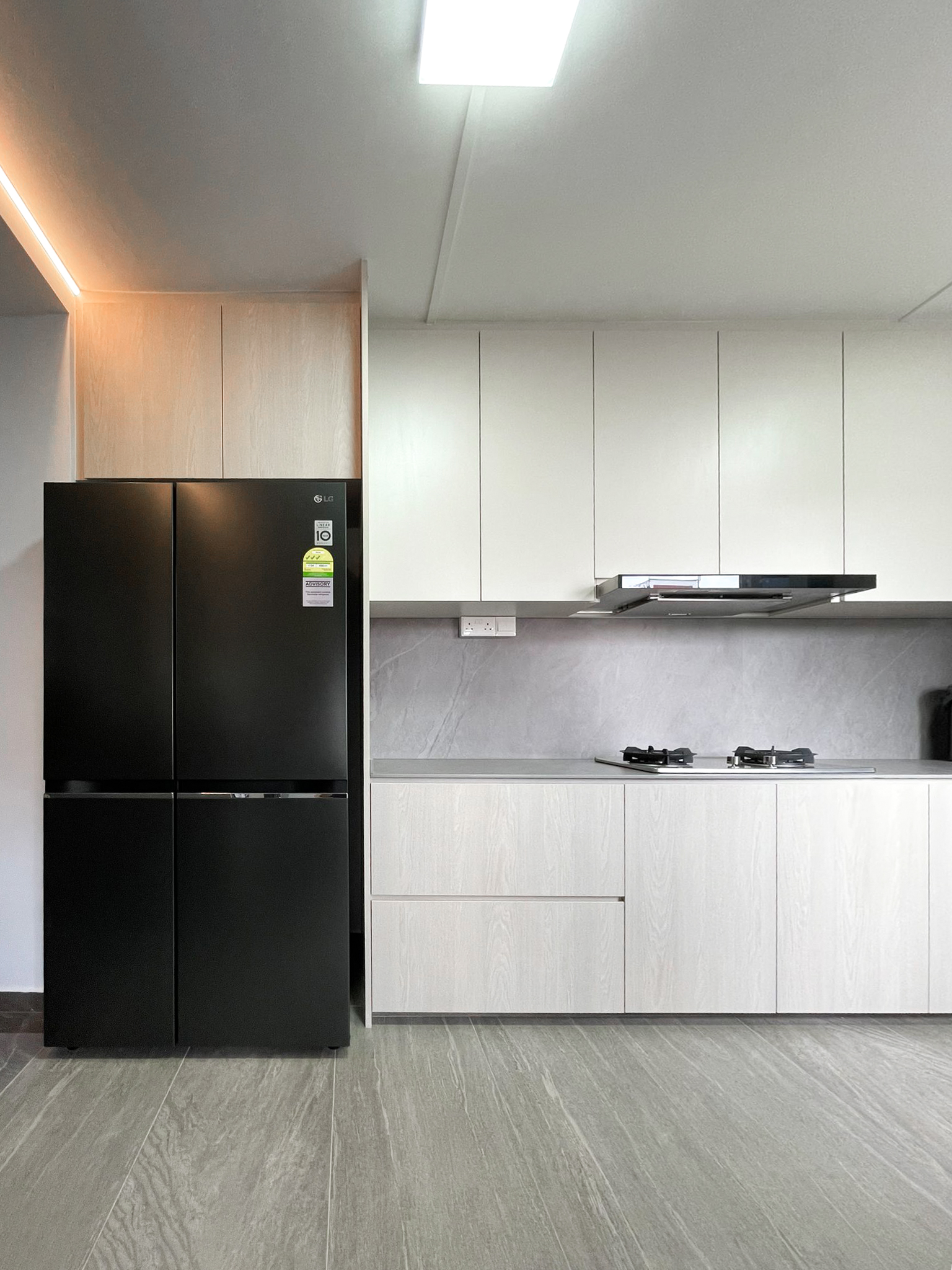 Scandinavian Design - Kitchen - HDB Executive Apartment - Design by Sky Creation
