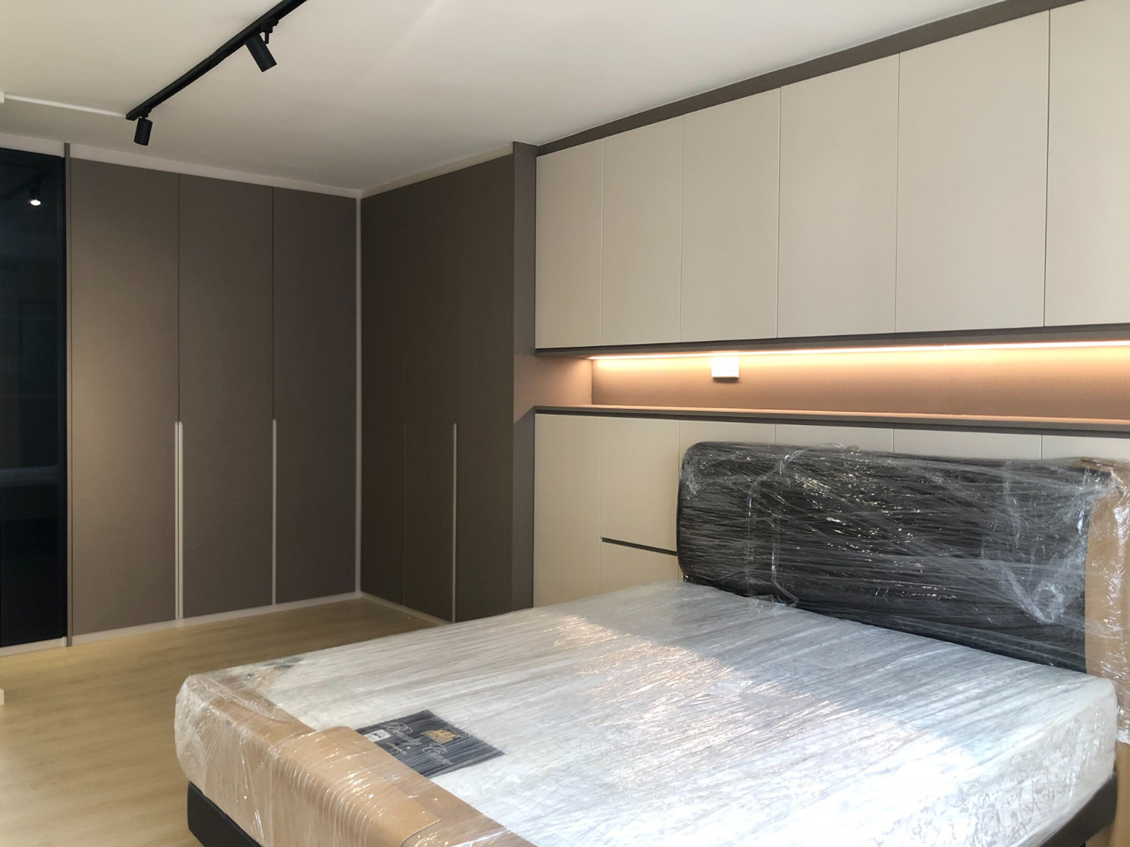 Modern, Scandinavian Design - Bedroom - HDB 5 Room - Design by Sky Creation