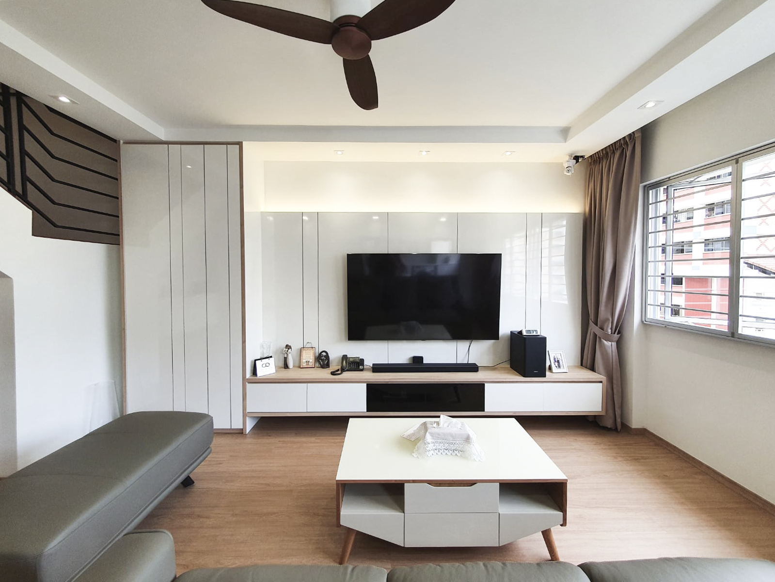 Modern Design - Living Room - HDB Executive Apartment - Design by Sky Creation