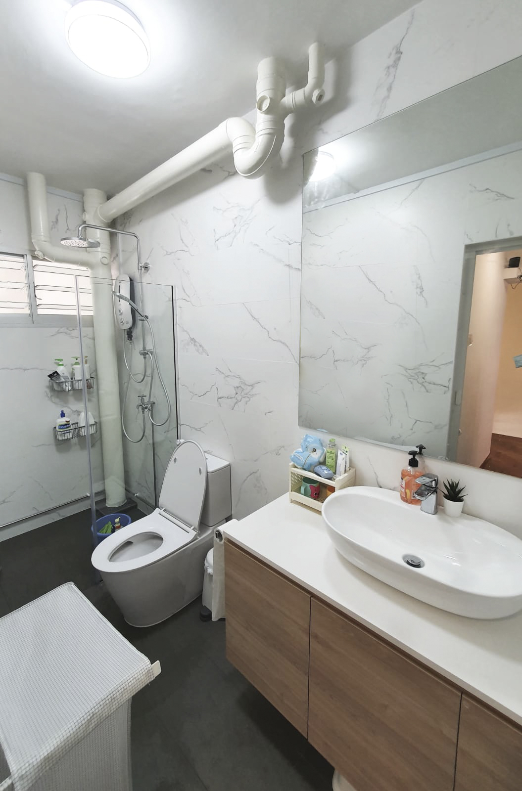 Modern Design - Bathroom - HDB Executive Apartment - Design by Sky Creation