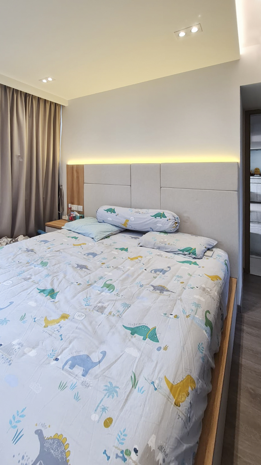 Minimalist Design - Bedroom - Condominium - Design by Sky Creation