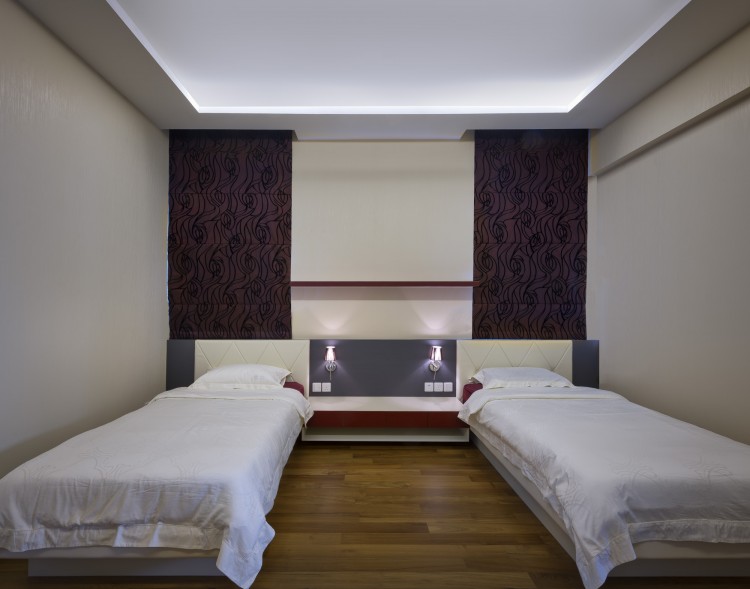 Eclectic, Modern Design - Bedroom - Landed House - Design by Space Vision Design Pte Ltd