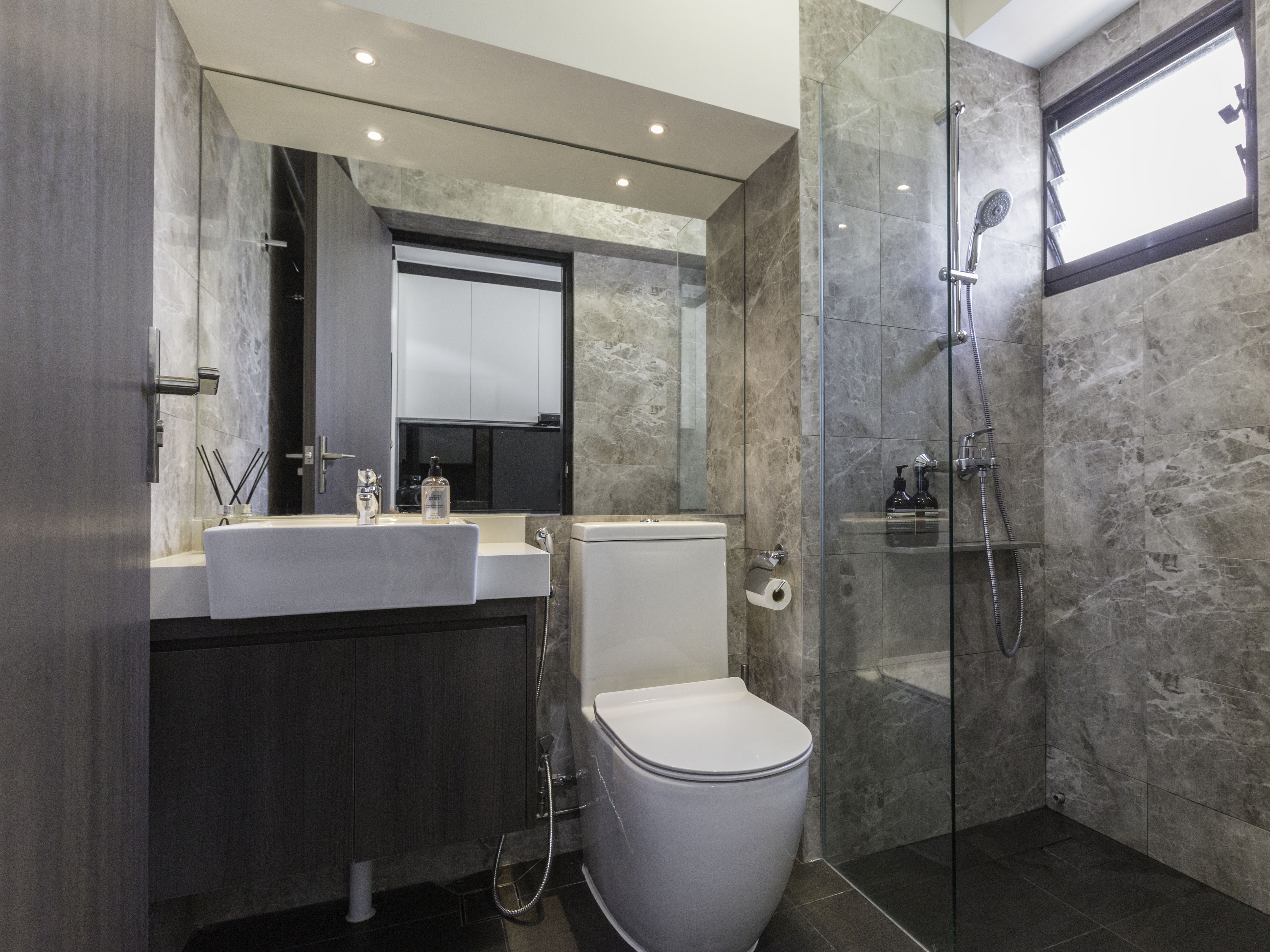 Contemporary, Modern Design - Bathroom - HDB 4 Room - Design by Spacious Planners Pte Ltd