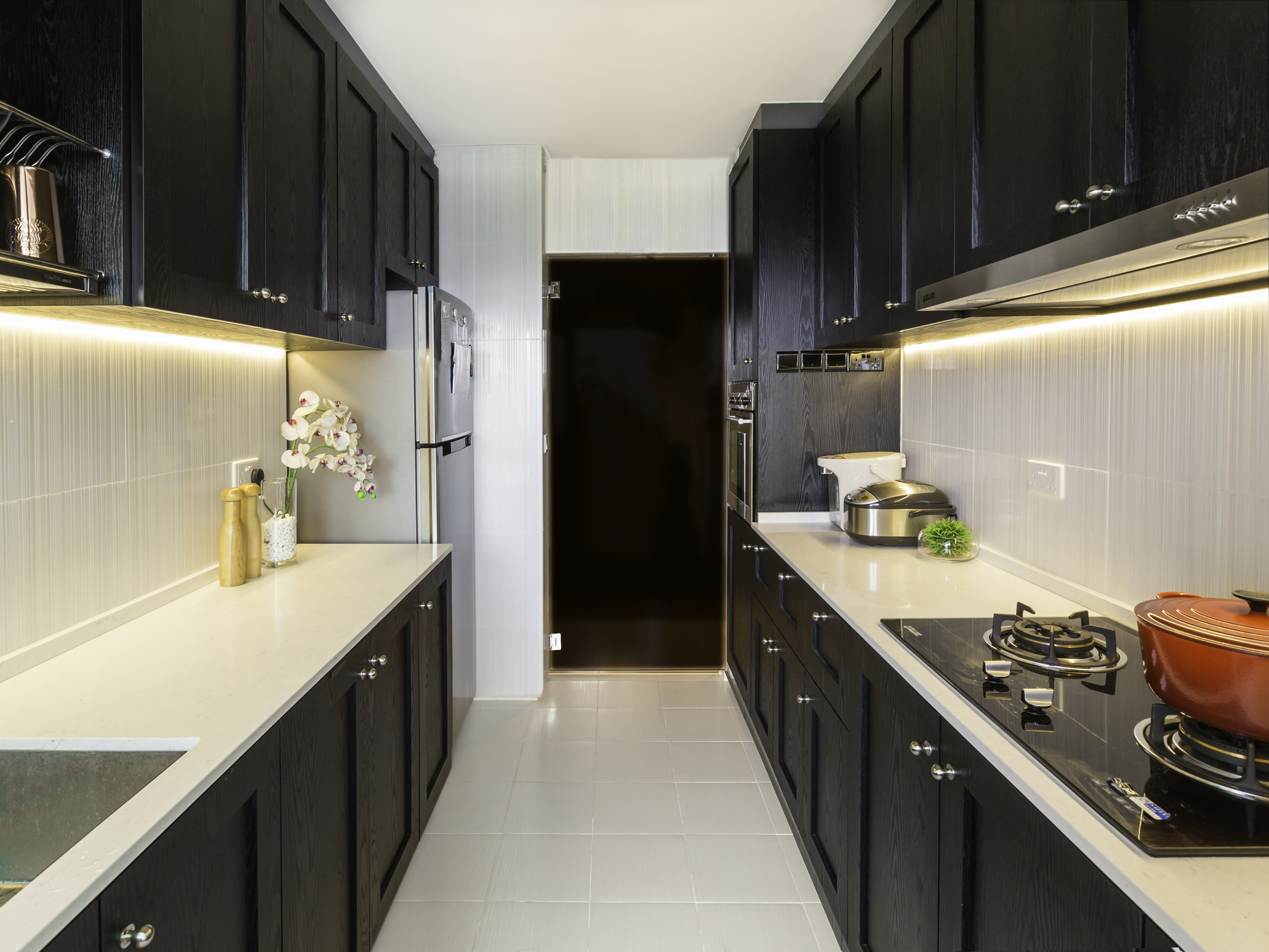 Contemporary, Modern Design - Kitchen - HDB 5 Room - Design by Spacious Planners Pte Ltd