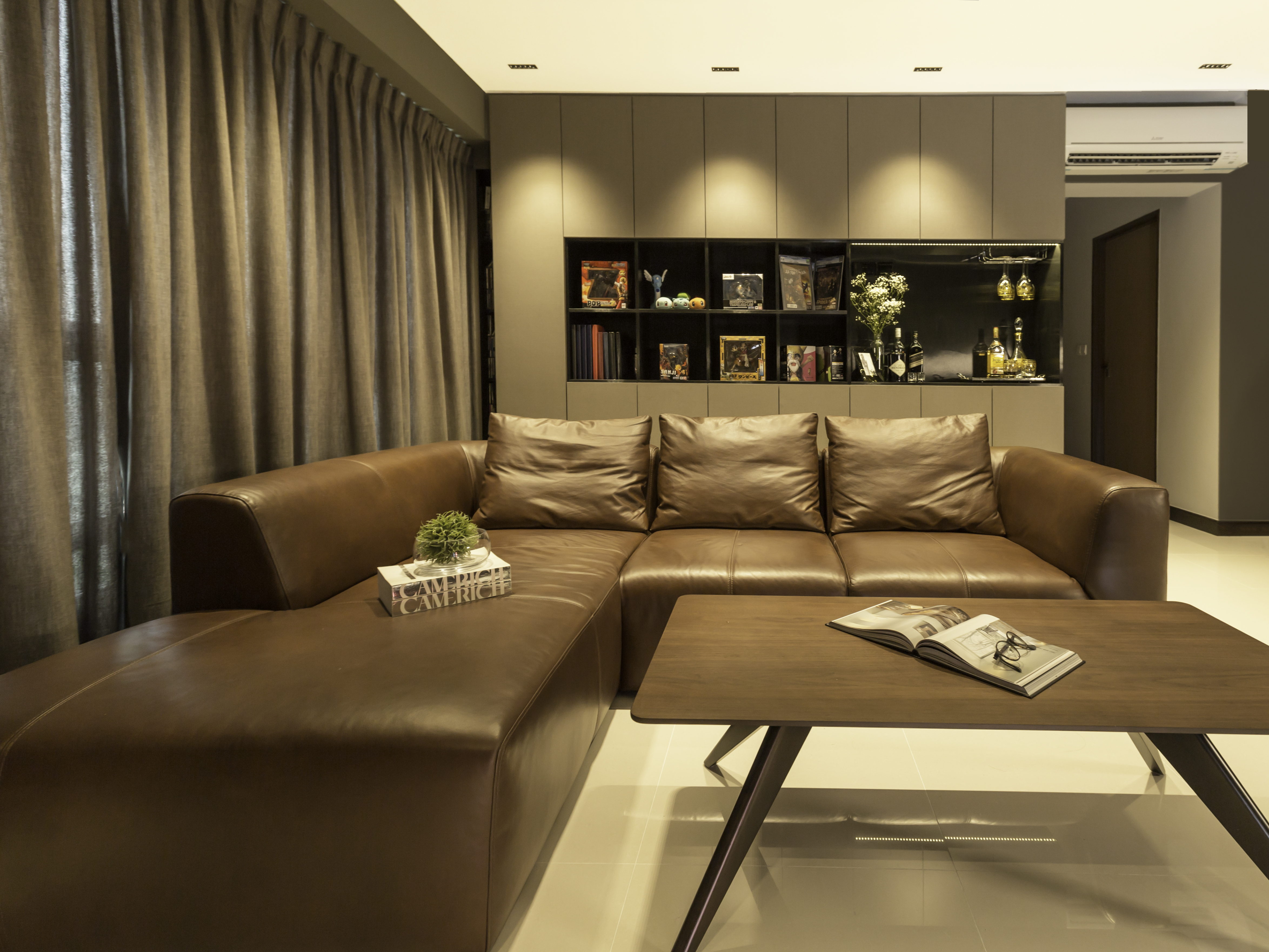 Contemporary, Modern Design - Living Room - HDB 5 Room - Design by Spacious Planners Pte Ltd