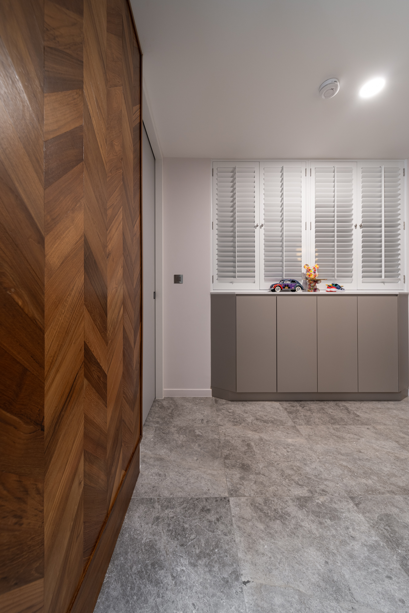 Modern Design - Living Room - Condominium - Design by Spruce Interiors