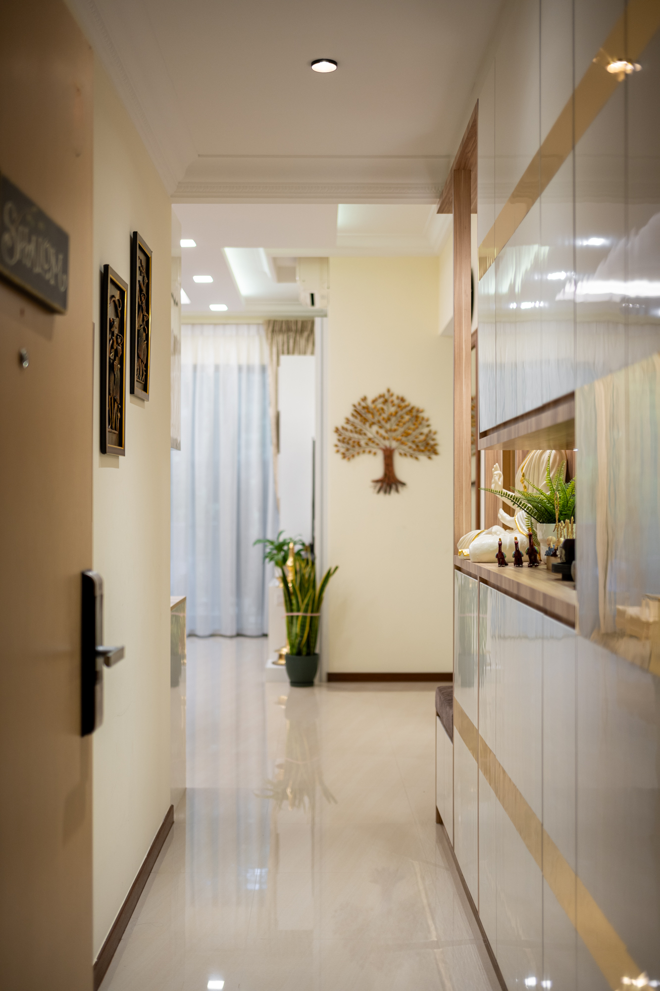 Modern Design - Living Room - Condominium - Design by Spruce Interiors