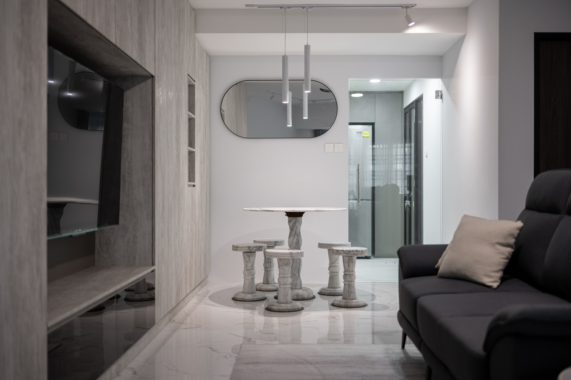 Contemporary Design - Dining Room - Condominium - Design by Spruce Interiors