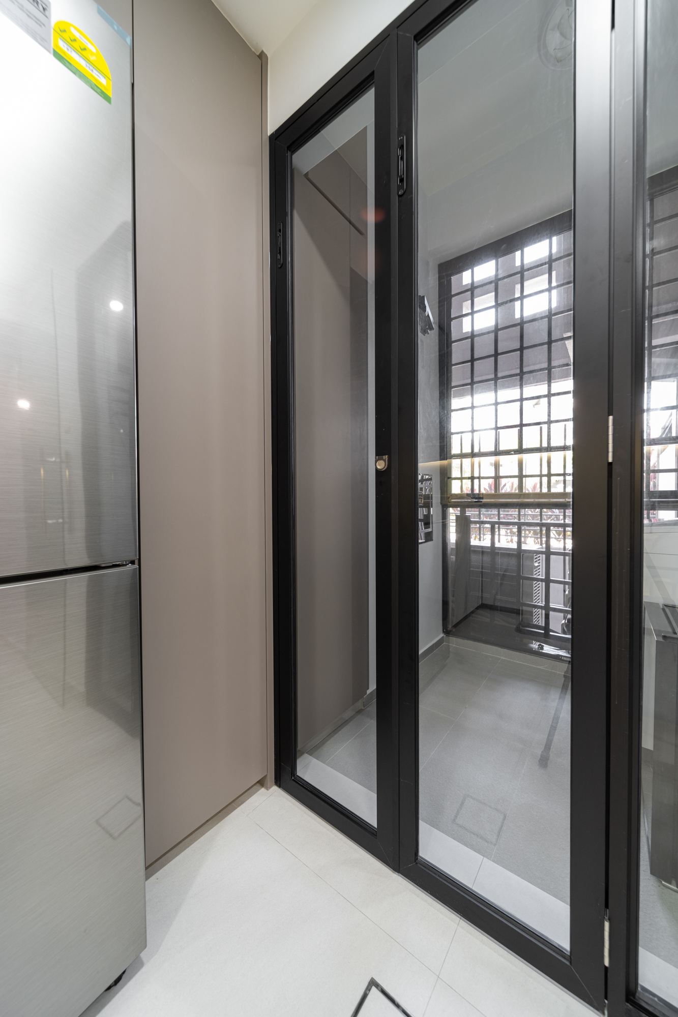 Contemporary Design - Kitchen - Condominium - Design by Spruce Interiors
