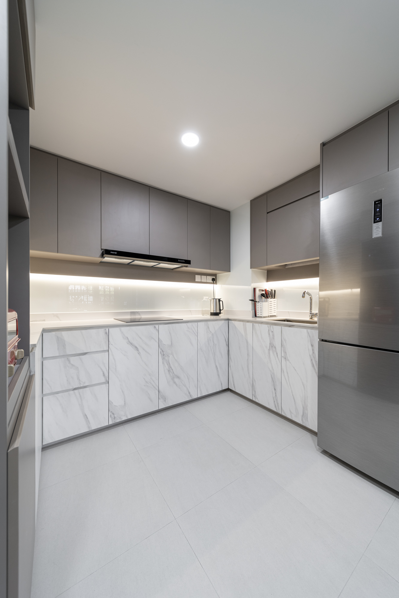 Contemporary Design - Kitchen - Condominium - Design by Spruce Interiors