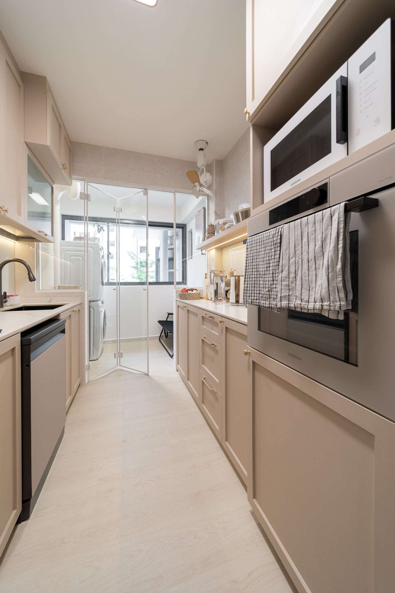 Scandinavian Design - Kitchen - HDB 4 Room - Design by Spruce Interiors