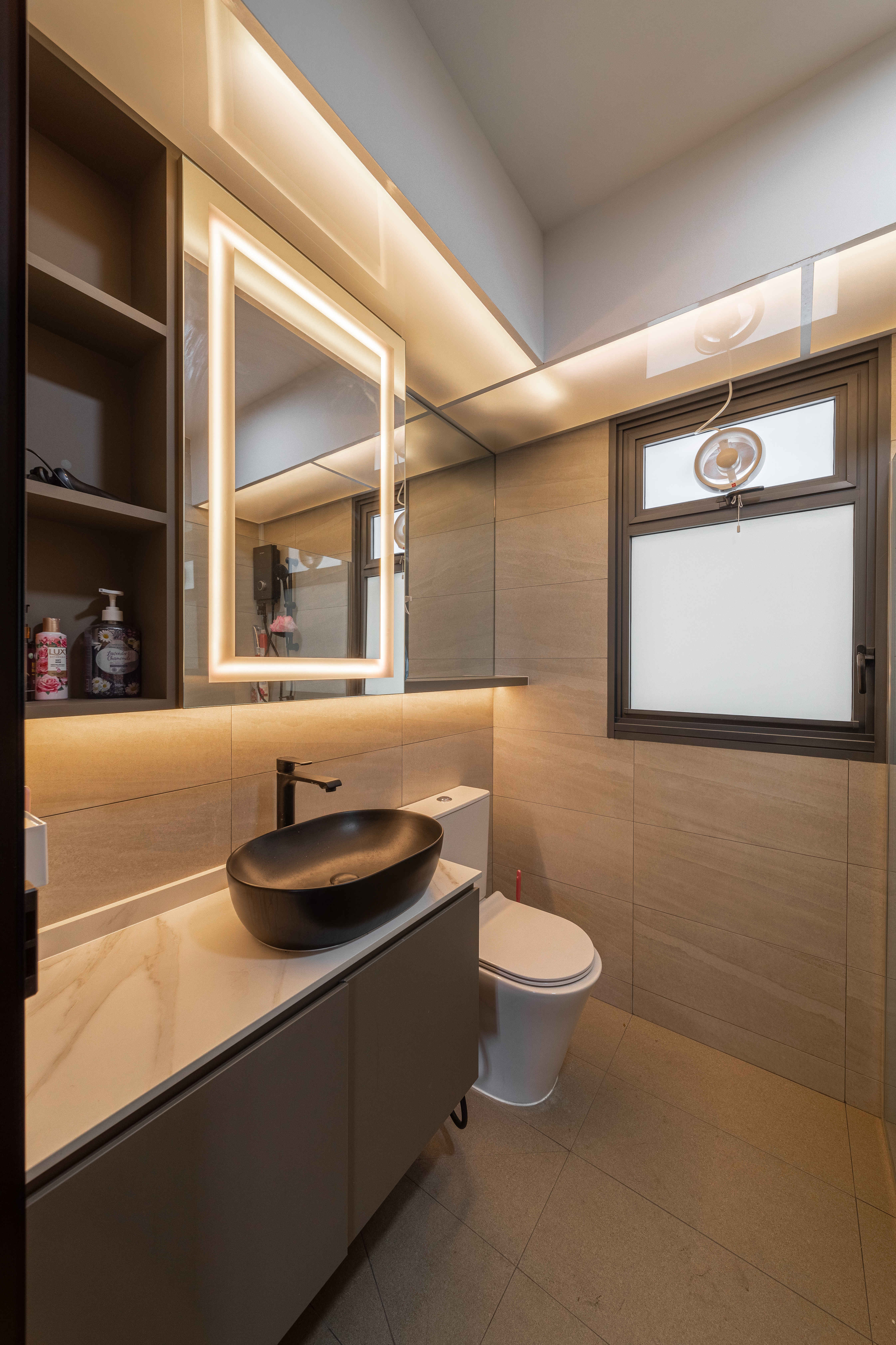 Contemporary Design - Bathroom - HDB 4 Room - Design by Spruce Interiors