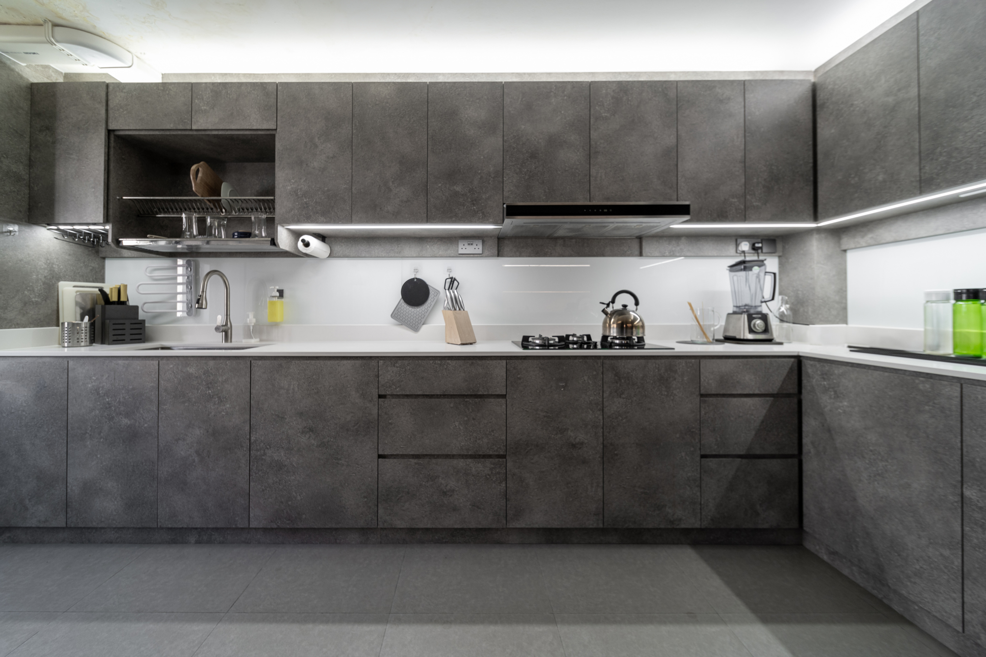 Contemporary Design - Kitchen - HDB 5 Room - Design by Spruce Interiors
