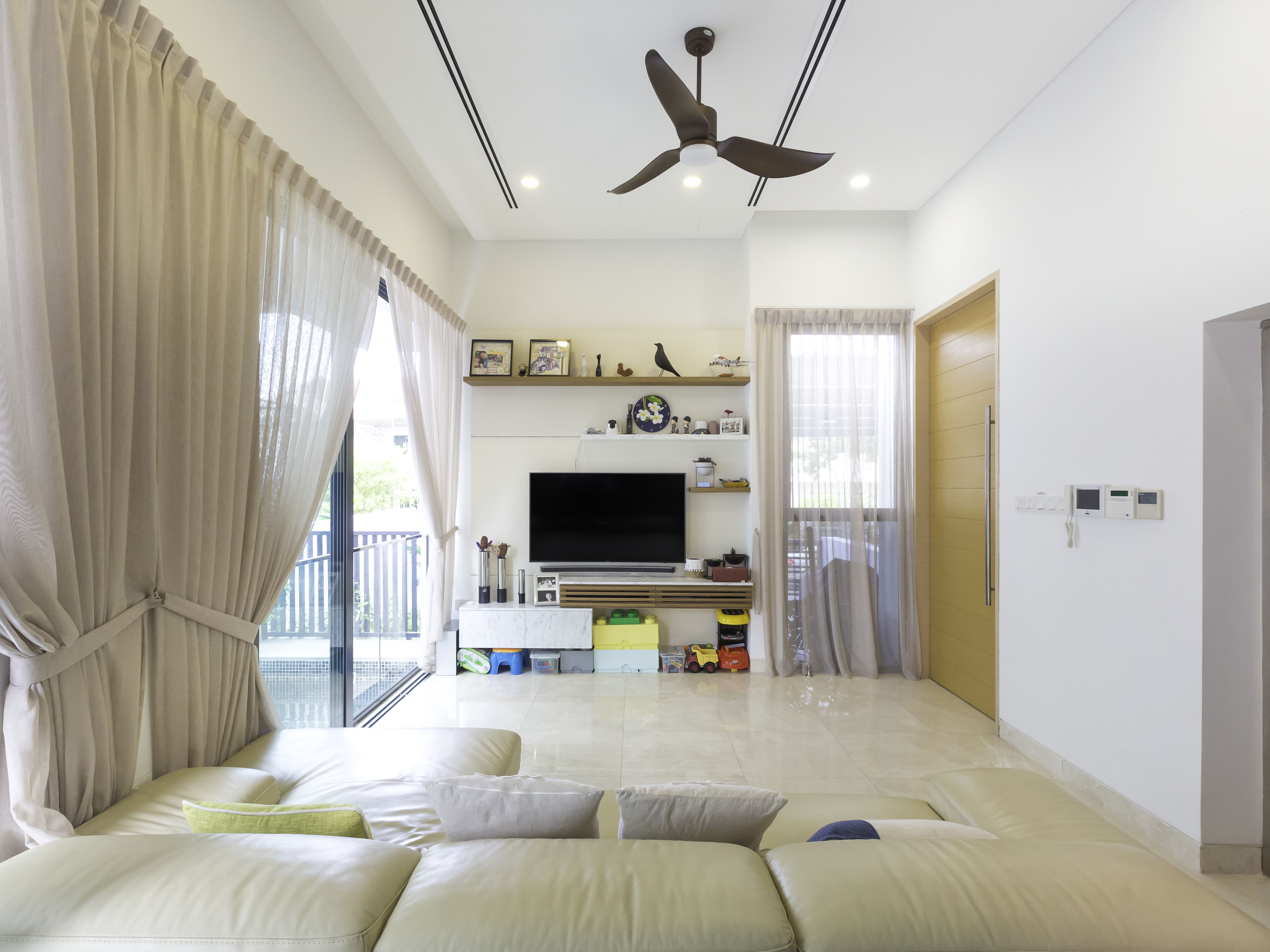 Modern Design - Living Room - Landed House - Design by Square Room Decor Pte Ltd