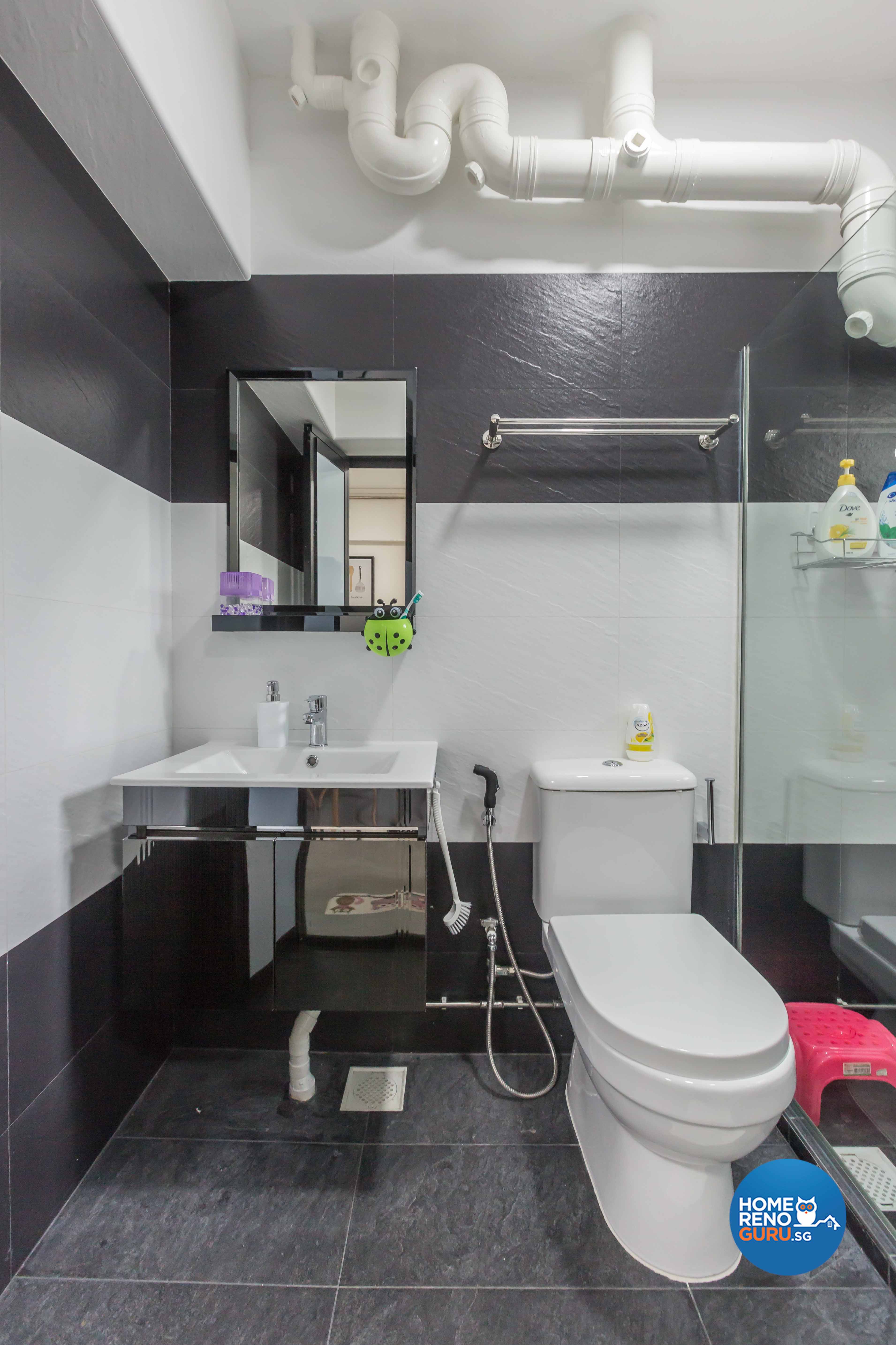 Minimalist Design - Bathroom - HDB 4 Room - Design by Square Room Decor Pte Ltd