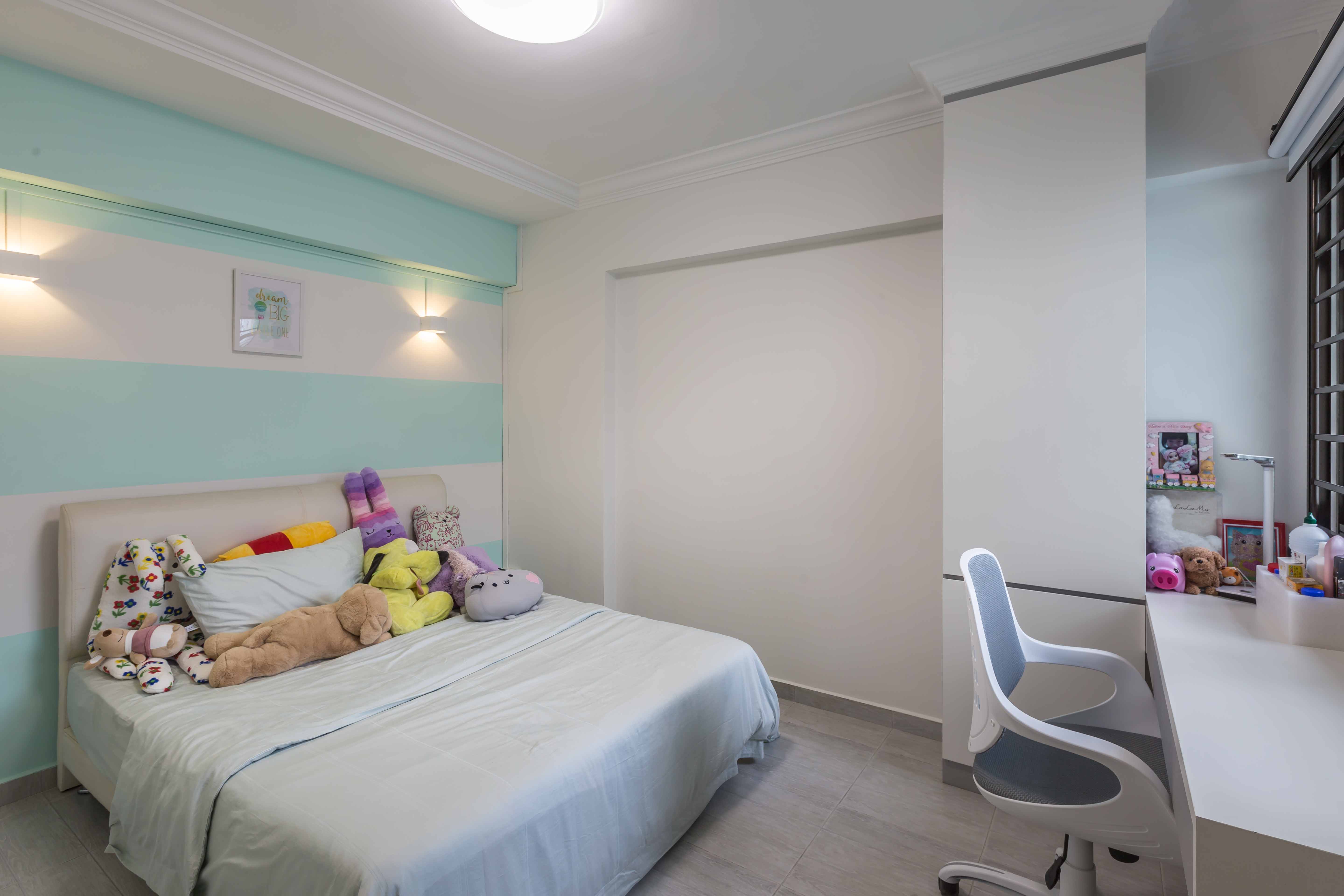 Minimalist Design - Bedroom - HDB 4 Room - Design by Square Room Decor Pte Ltd
