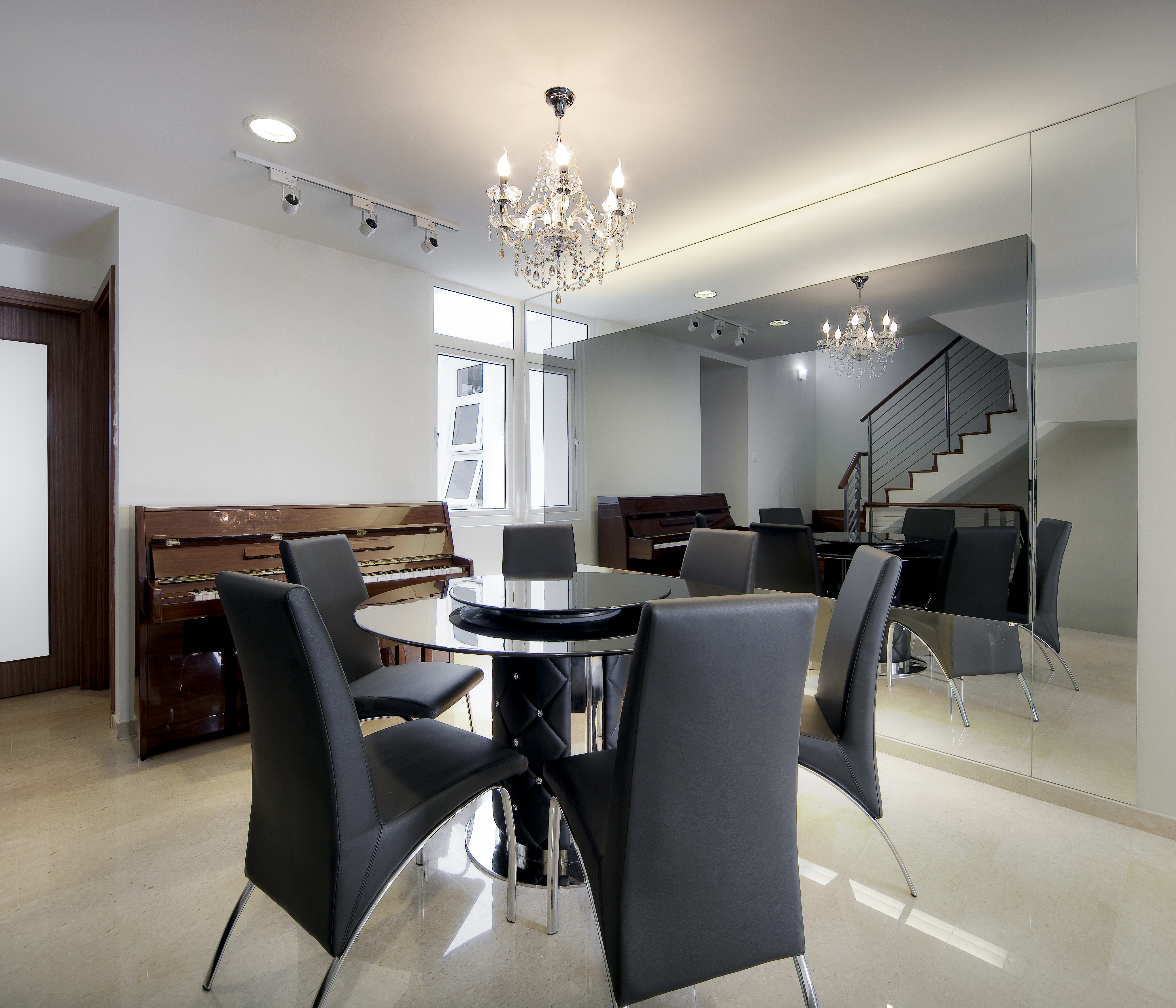 Modern Design - Dining Room - Condominium - Design by Square Room Decor Pte Ltd