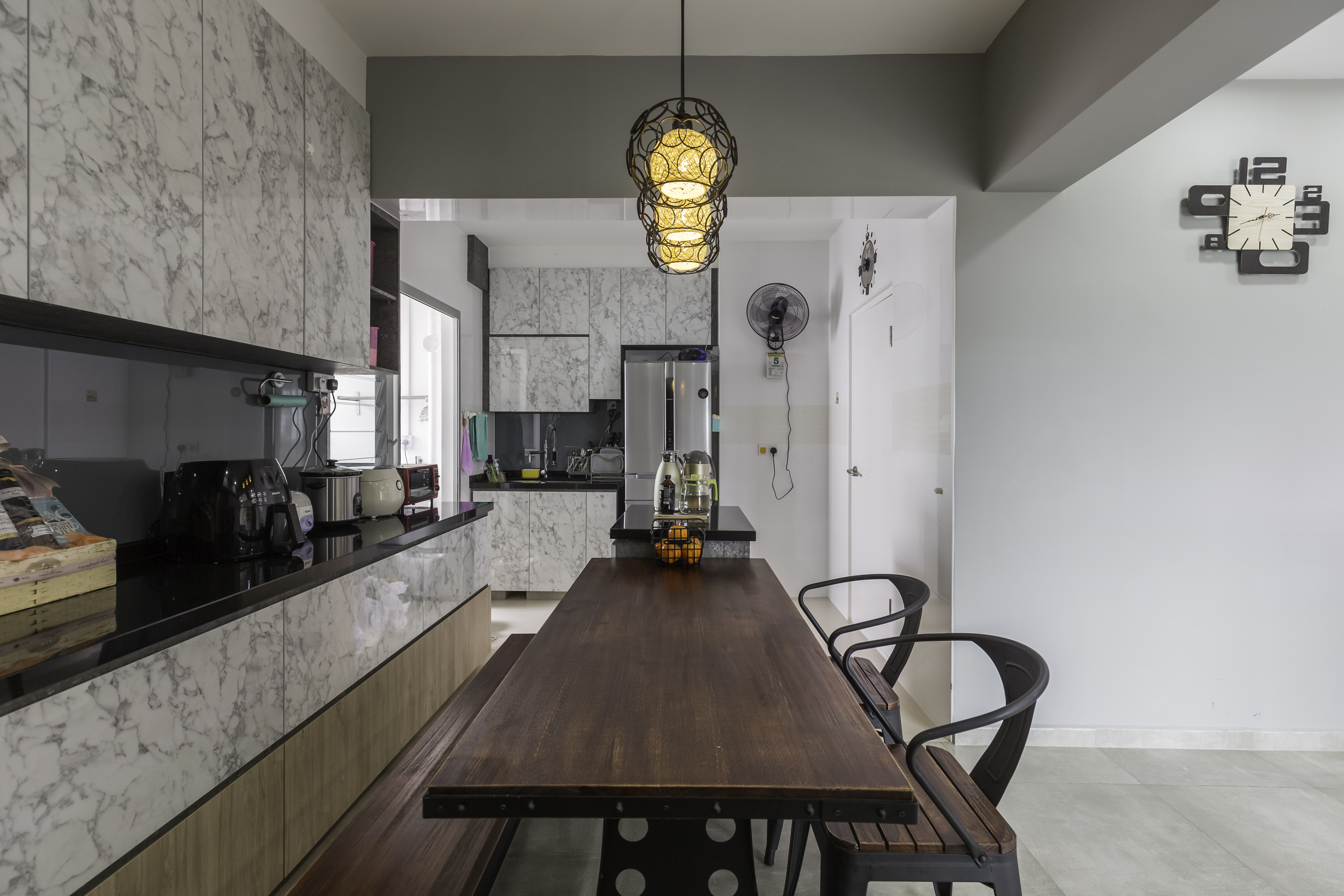 Industrial Design - Dining Room - HDB 4 Room - Design by Starry Homestead Pte Ltd