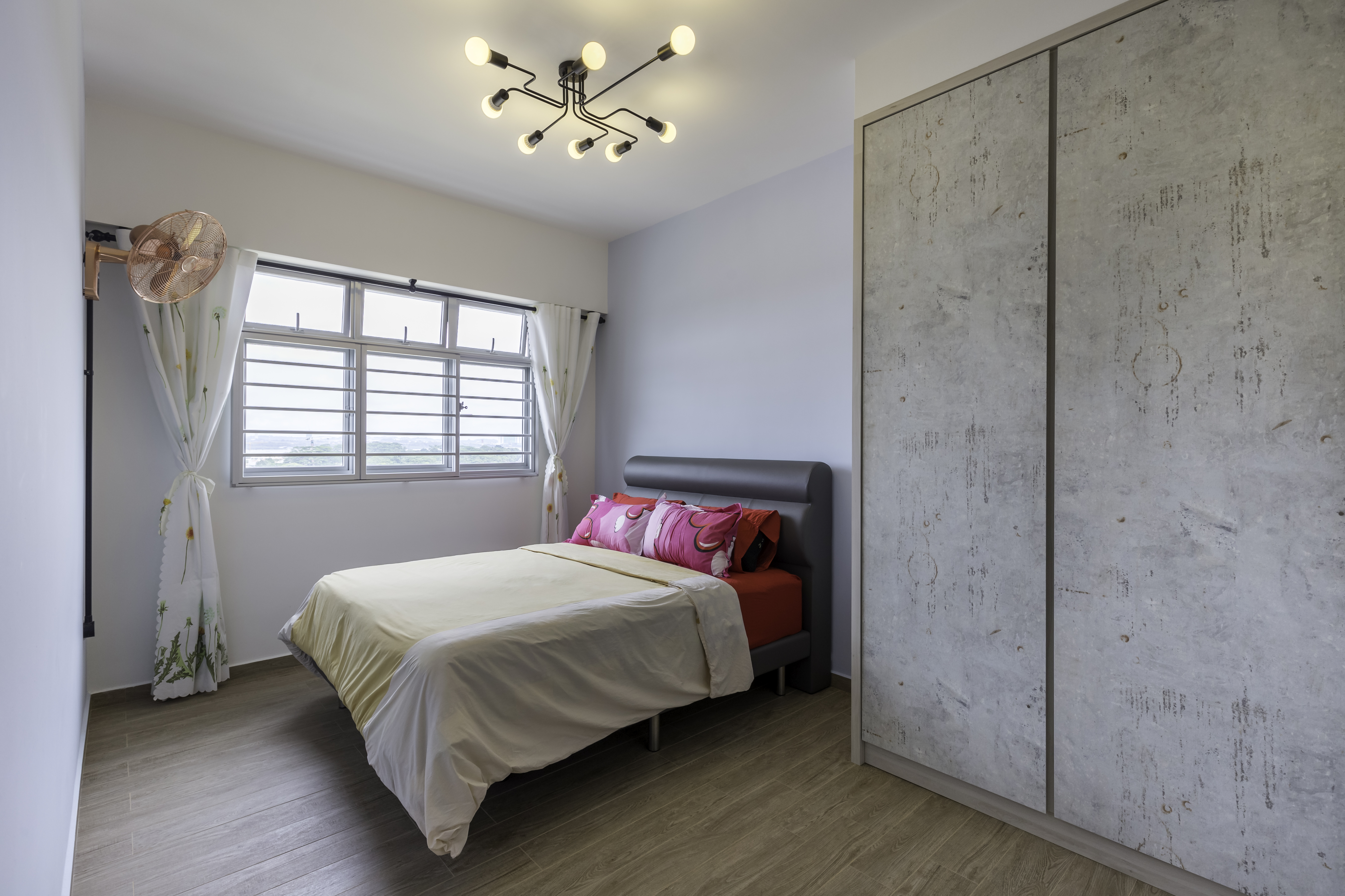 Industrial Design - Bedroom - HDB 4 Room - Design by Starry Homestead Pte Ltd