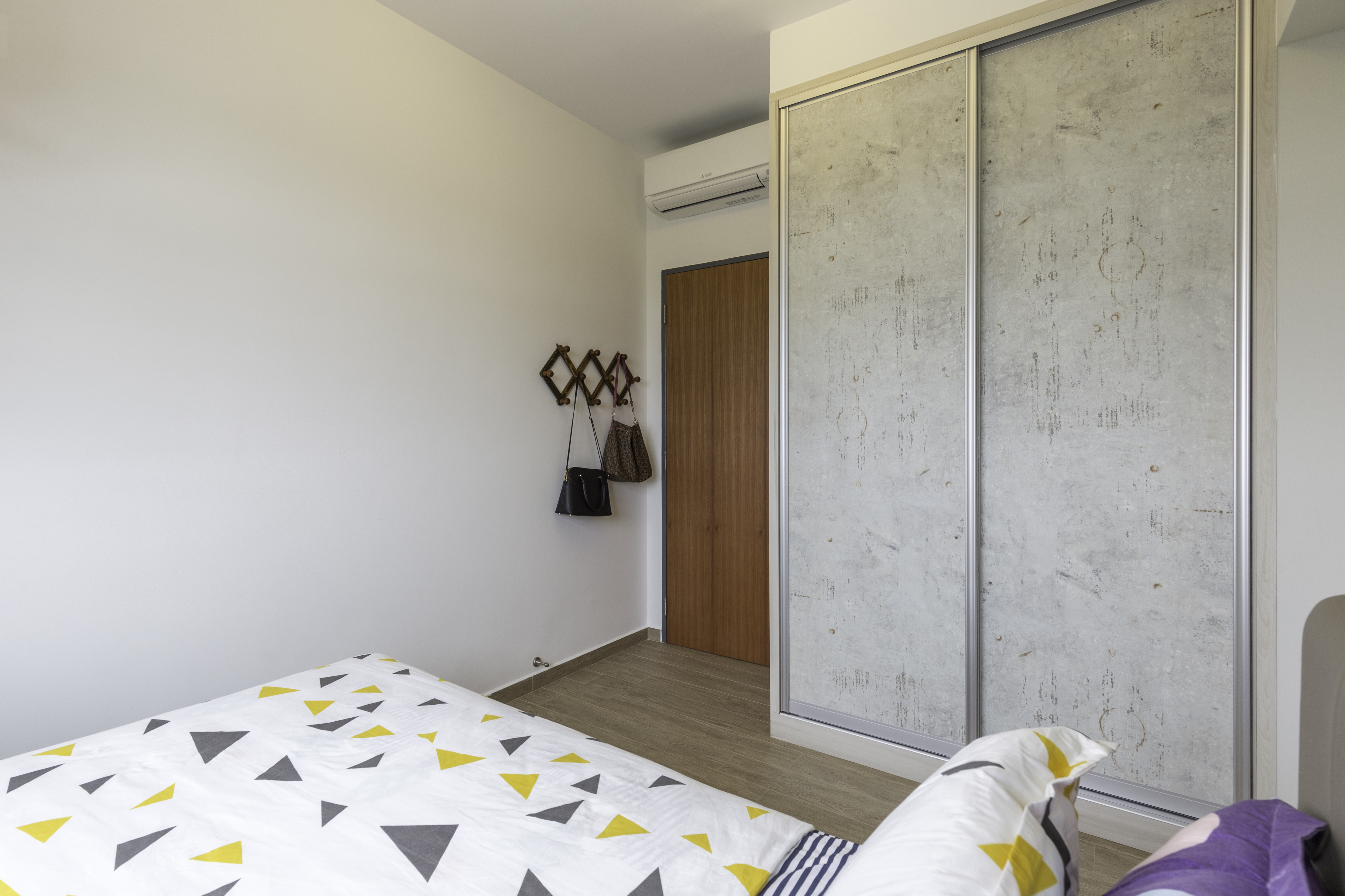 Industrial Design - Bedroom - HDB 4 Room - Design by Starry Homestead Pte Ltd