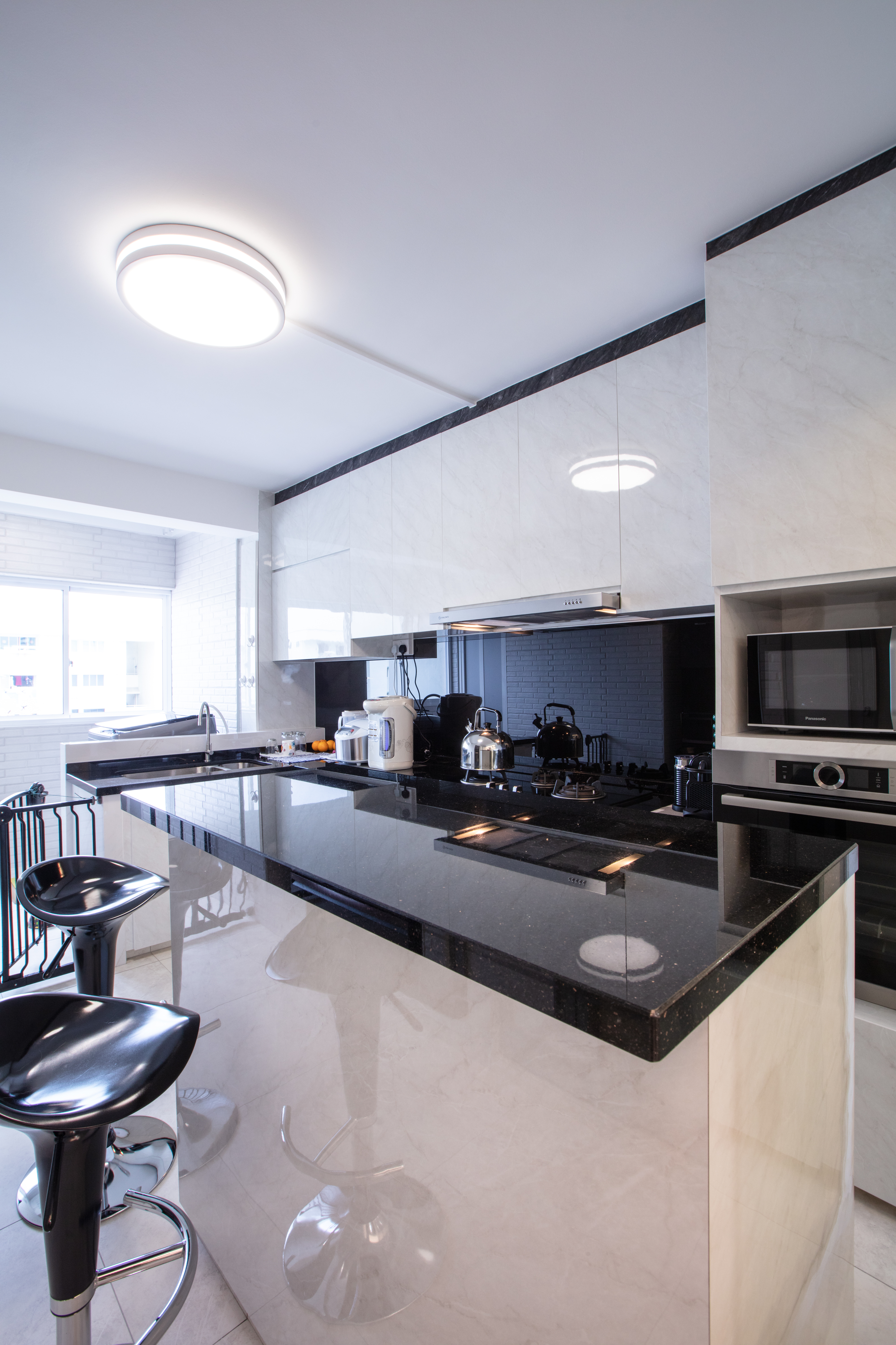 Modern Design - Kitchen - HDB 4 Room - Design by Starry Homestead Pte Ltd