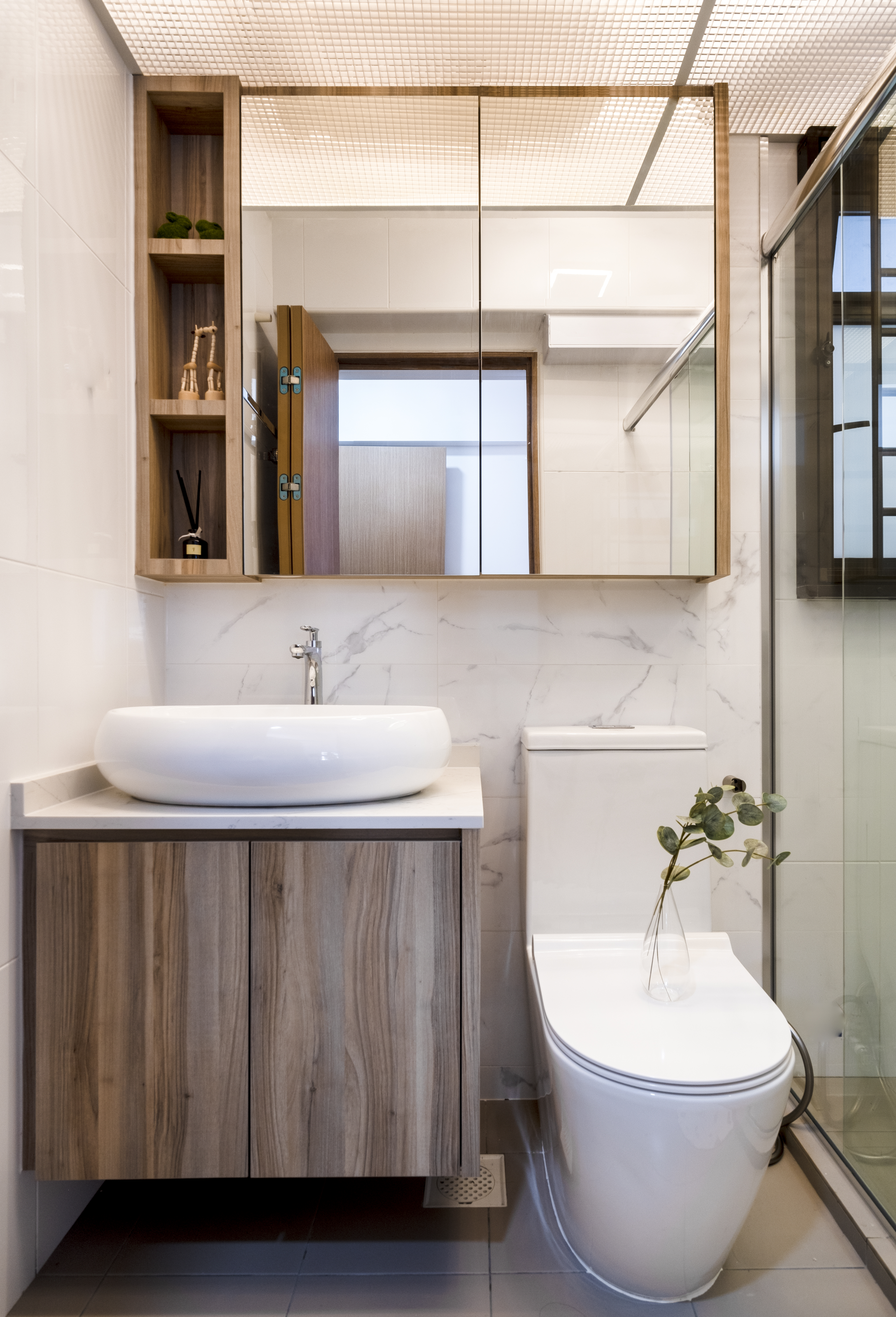 Scandinavian Design - Bathroom - HDB 4 Room - Design by Starry Homestead Pte Ltd