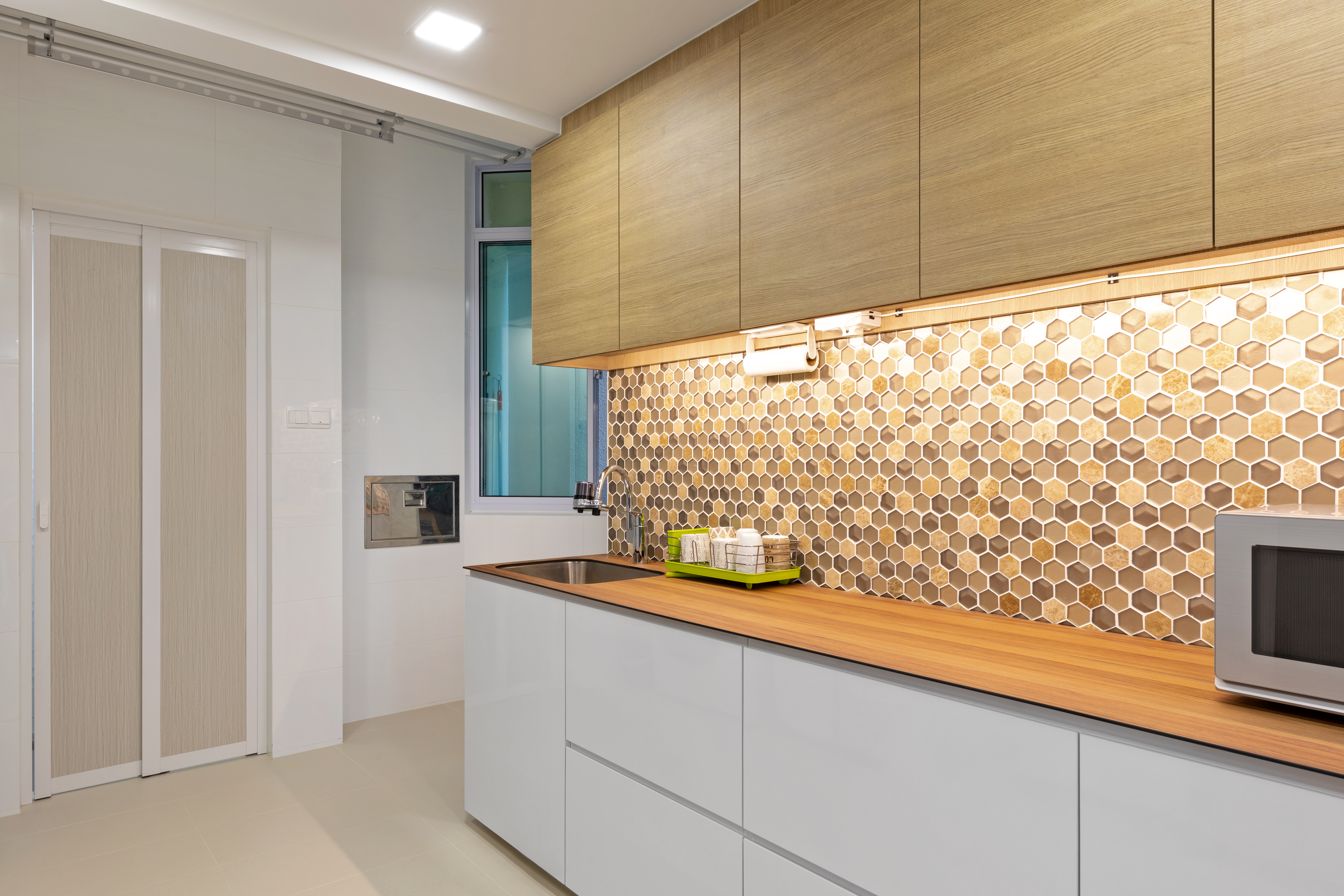 Scandinavian Design - Kitchen - Condominium - Design by Starry Homestead Pte Ltd