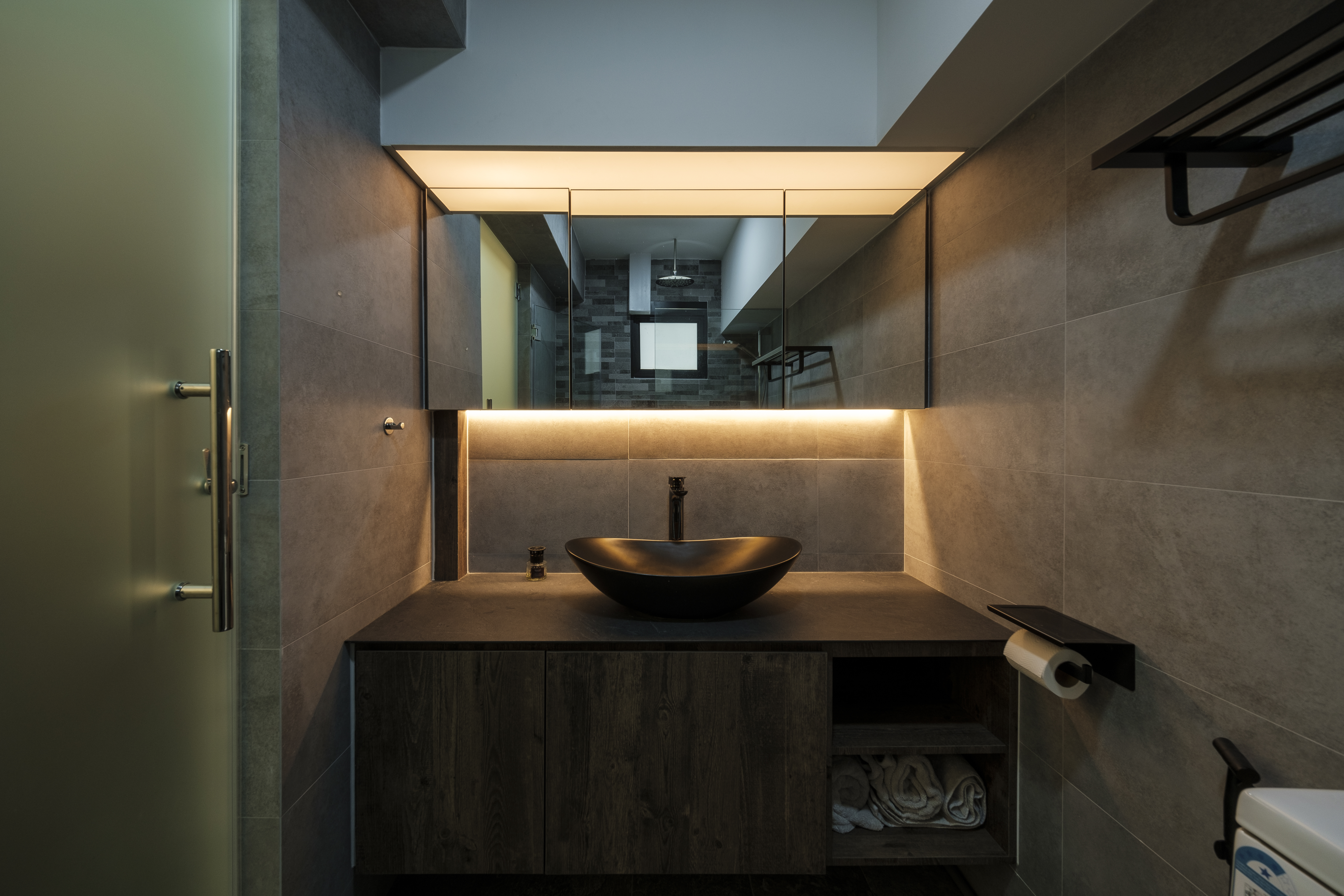 Modern Design - Bathroom - HDB 5 Room - Design by Starry Homestead Pte Ltd