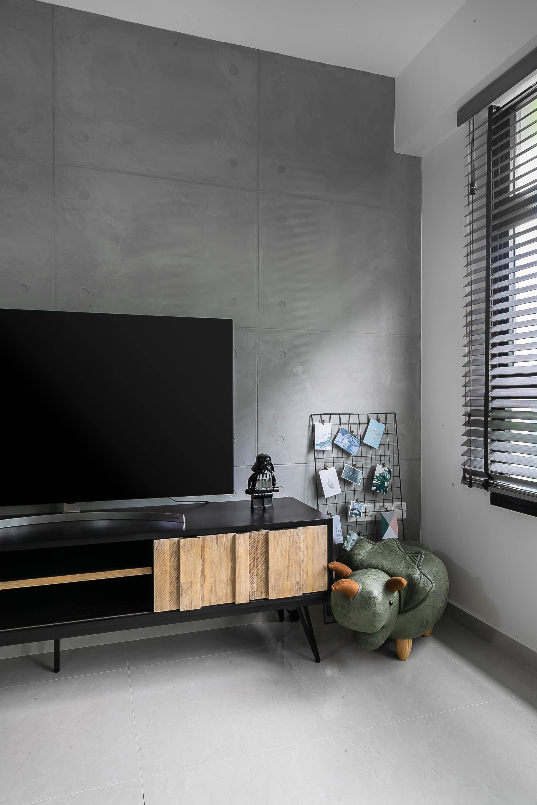 Industrial, Modern Design - Living Room - HDB 5 Room - Design by Starry Homestead Pte Ltd