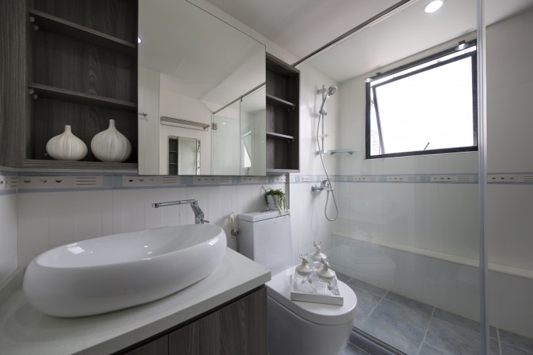 Contemporary, Modern Design - Bathroom - Condominium - Design by Starry Homestead Pte Ltd