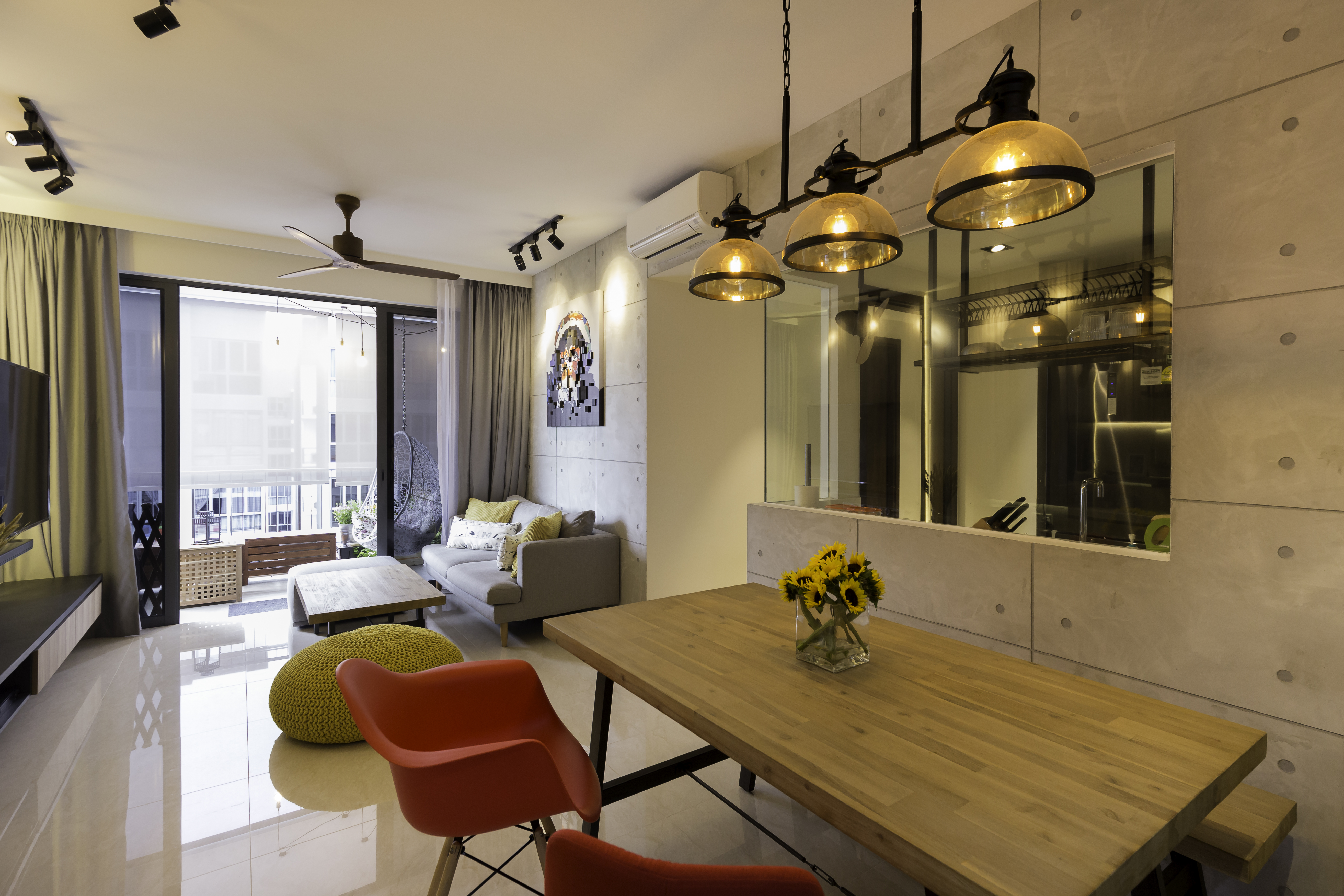 Industrial Design - Dining Room - Condominium - Design by Starry Homestead Pte Ltd