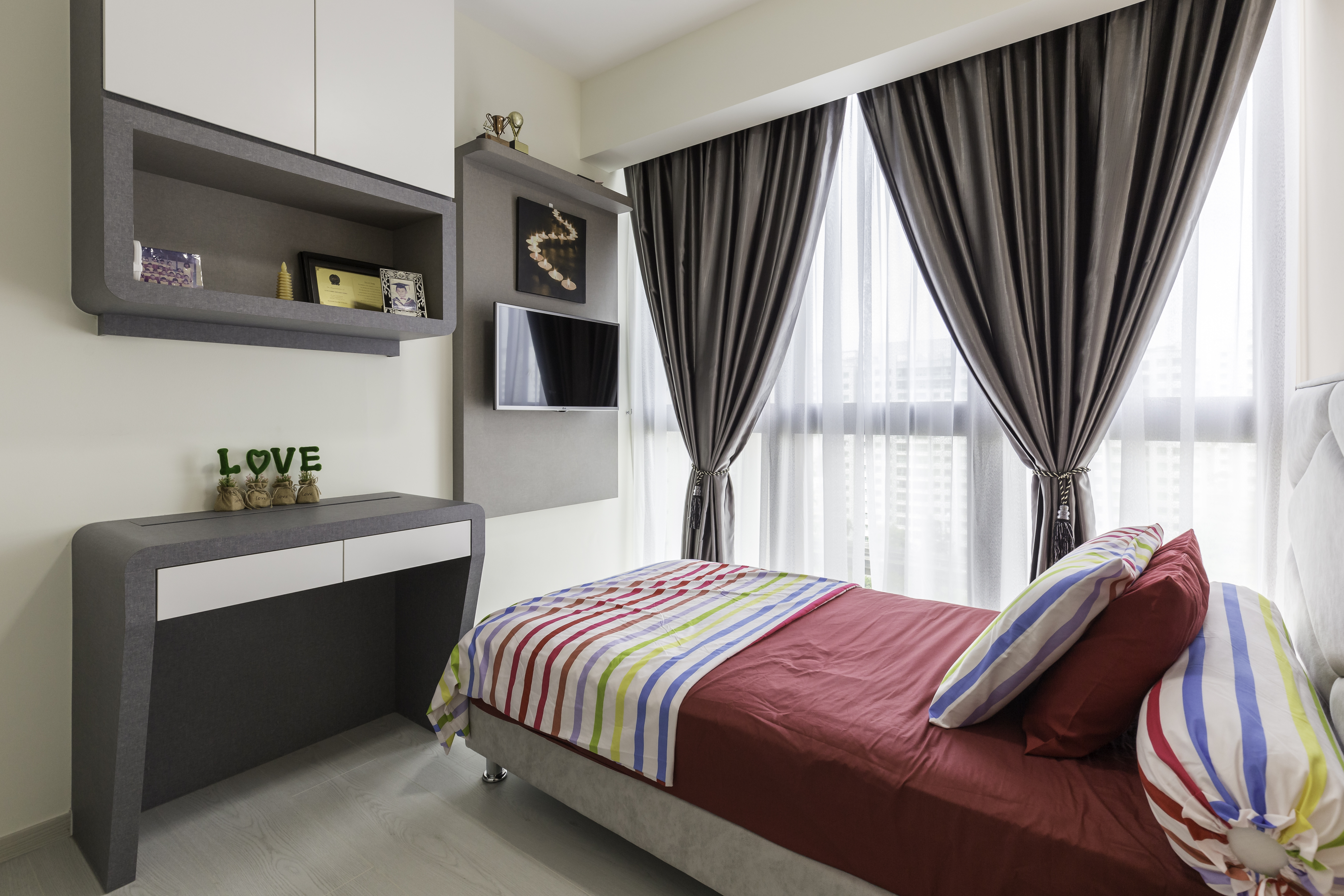 Modern Design - Bedroom - Condominium - Design by Starry Homestead Pte Ltd