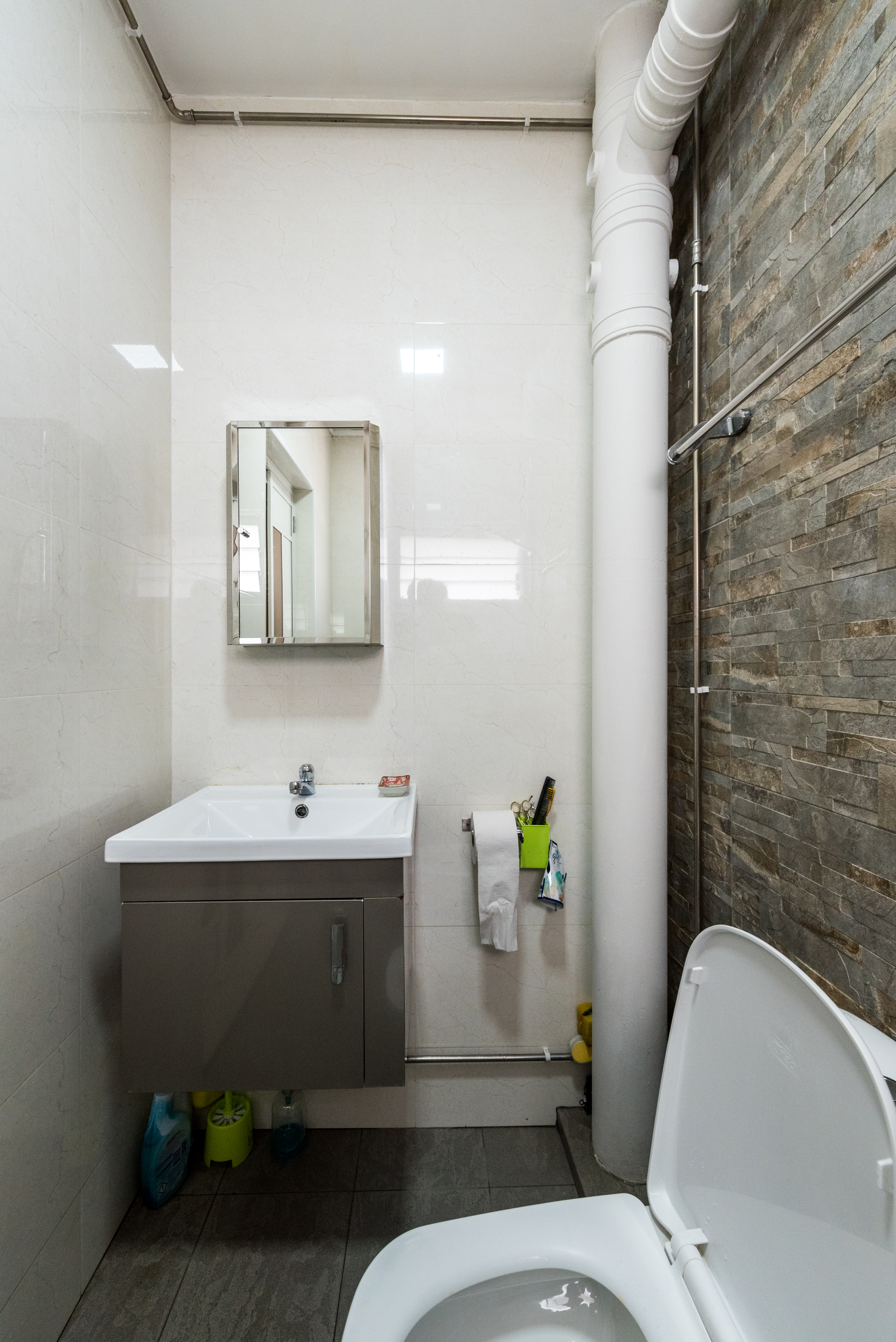 Contemporary, Country, Modern Design - Bathroom - HDB Executive Apartment - Design by Stylerider Pte Ltd