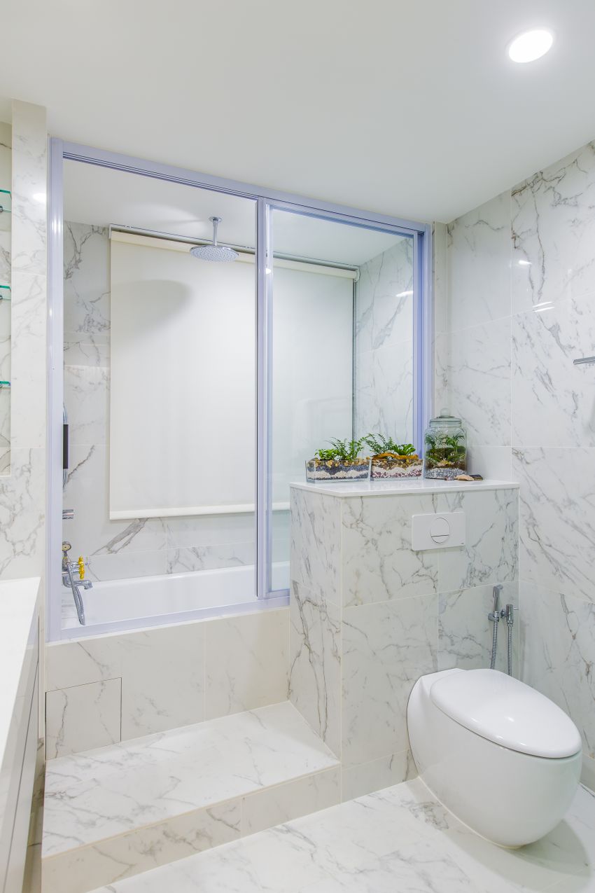 Classical, Modern, Victorian Design - Bathroom - Condominium - Design by Summerhaus D'zign Pte Ltd