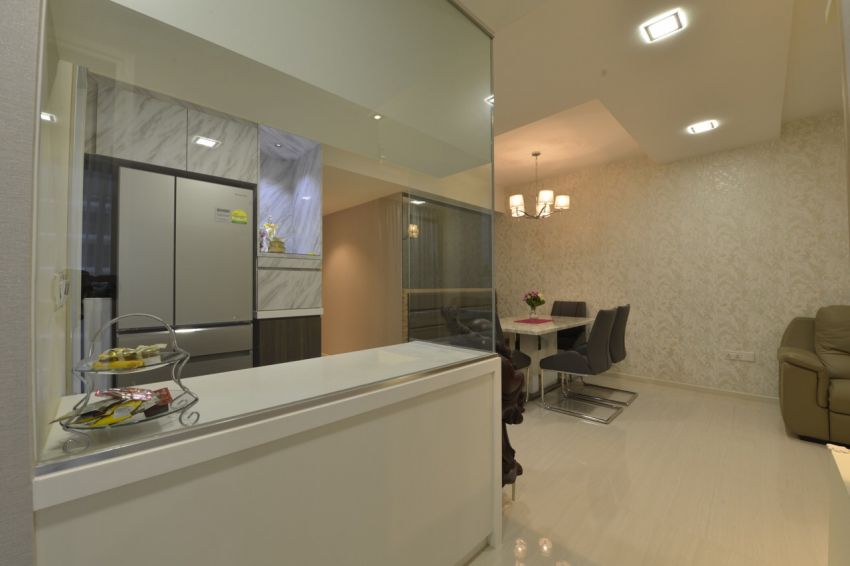 Modern Design - Dining Room - Condominium - Design by Summit Design Studio