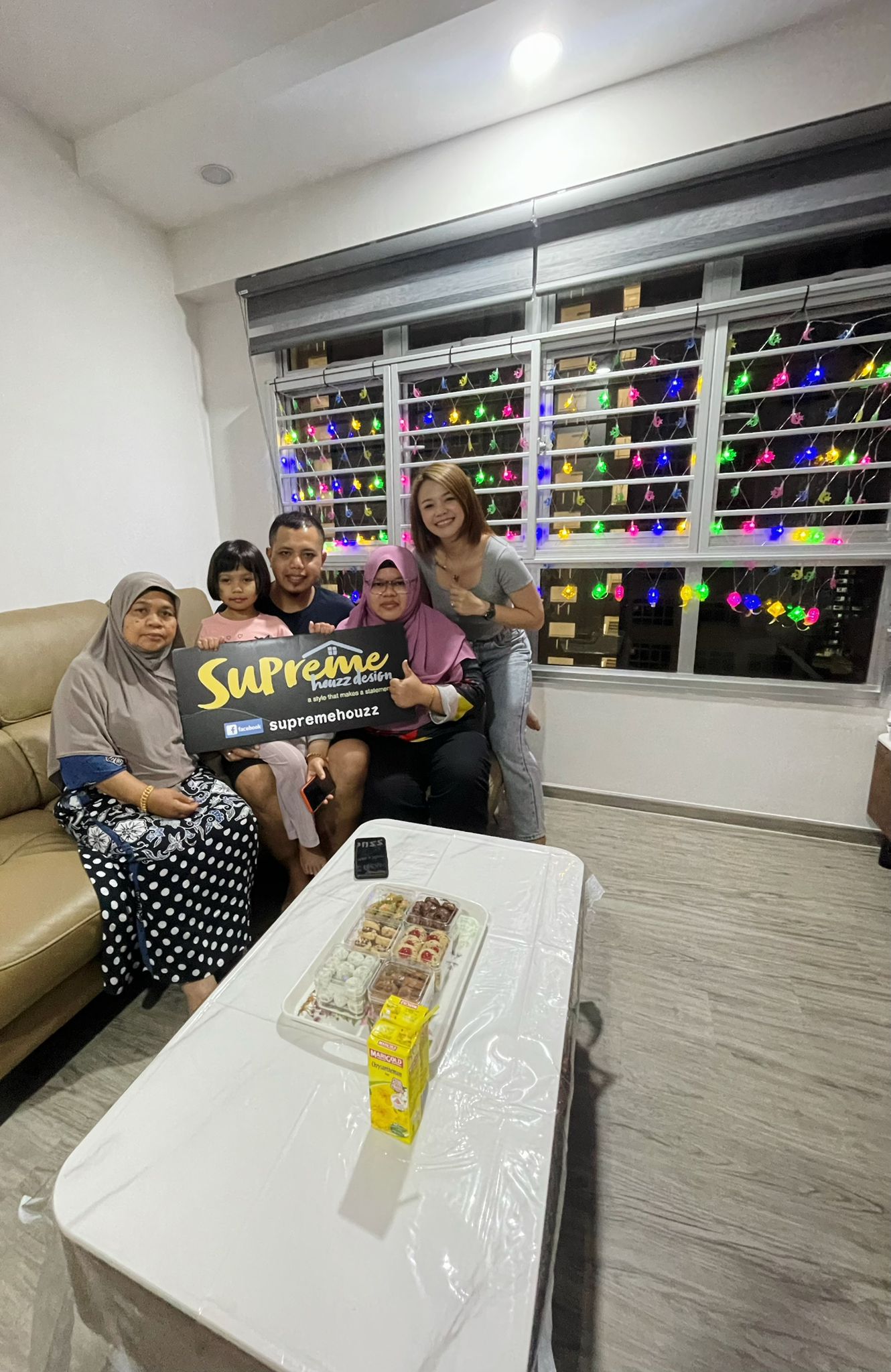 Contemporary, Modern Design - Living Room - HDB 3 Room - Design by Supreme Houzz Design