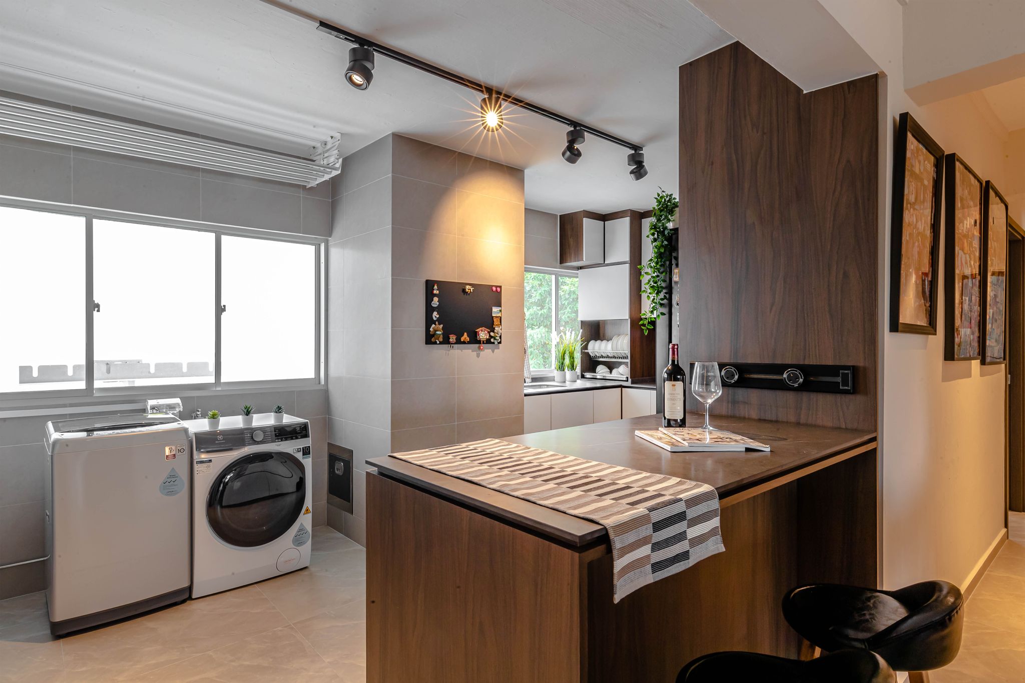 Modern Design - Kitchen - HDB 5 Room - Design by Swiss Interior Design Pte Ltd