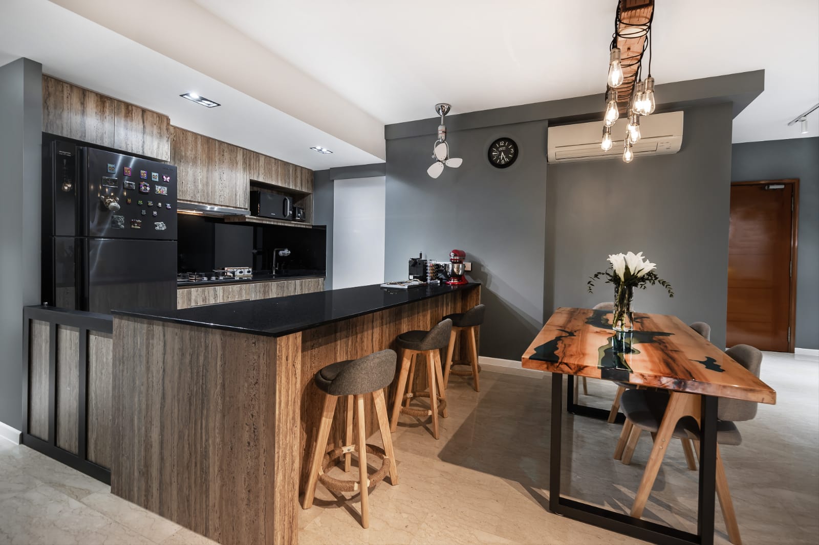 Industrial, Modern Design - Kitchen - Condominium - Design by Swiss Interior Design Pte Ltd