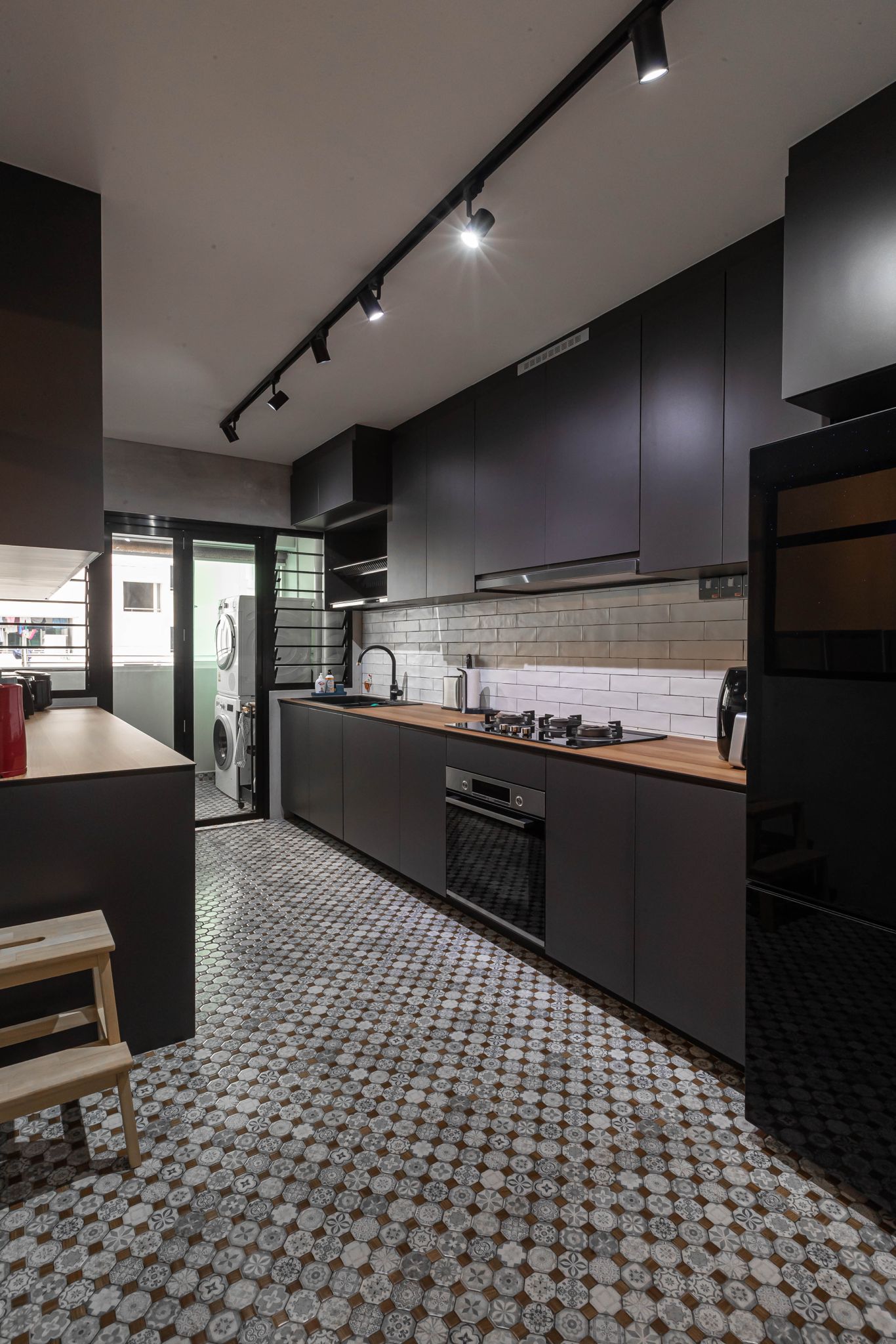 Industrial Design - Kitchen - HDB 5 Room - Design by Swiss Interior Design Pte Ltd