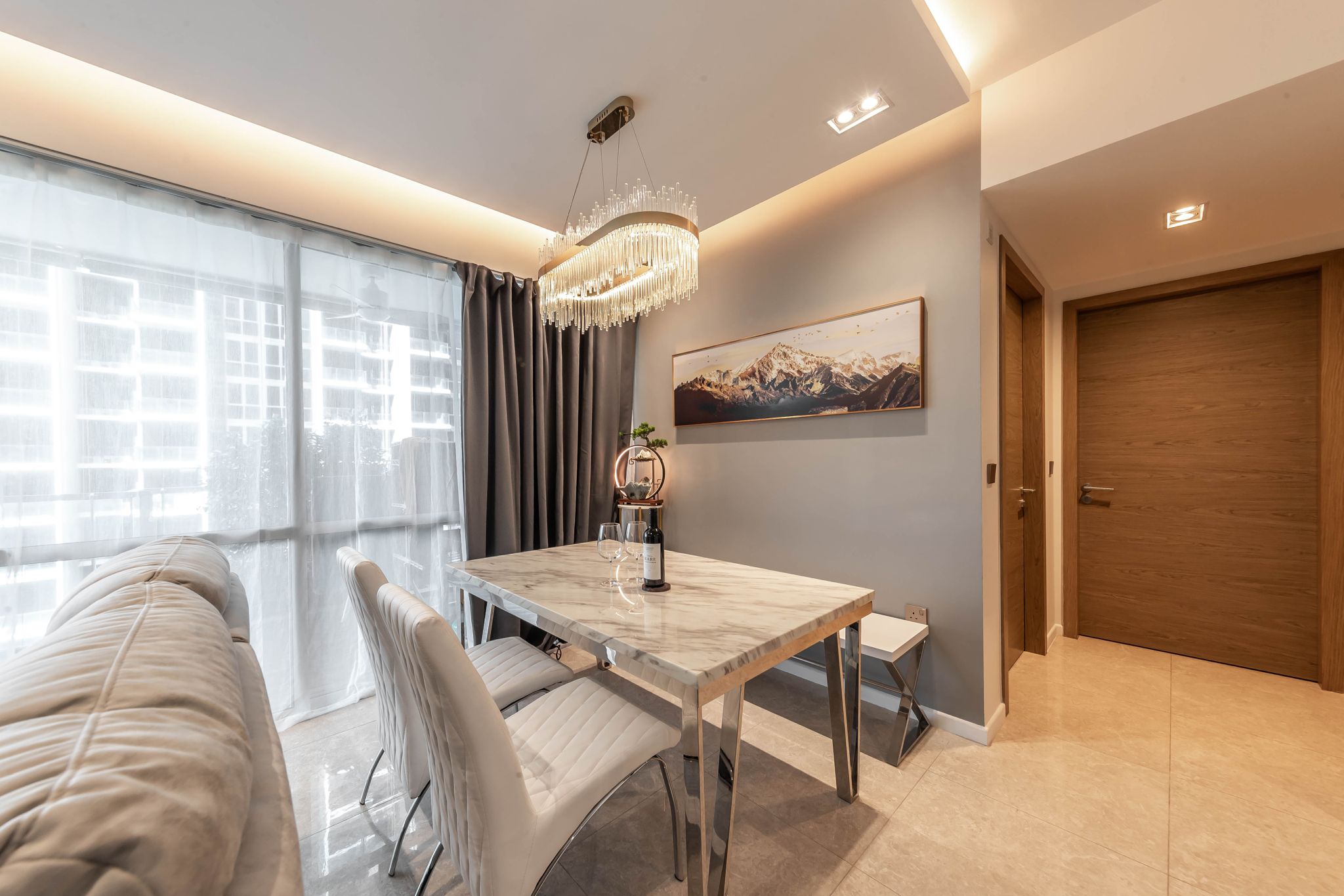 Modern Design - Dining Room - Condominium - Design by Swiss Interior Design Pte Ltd