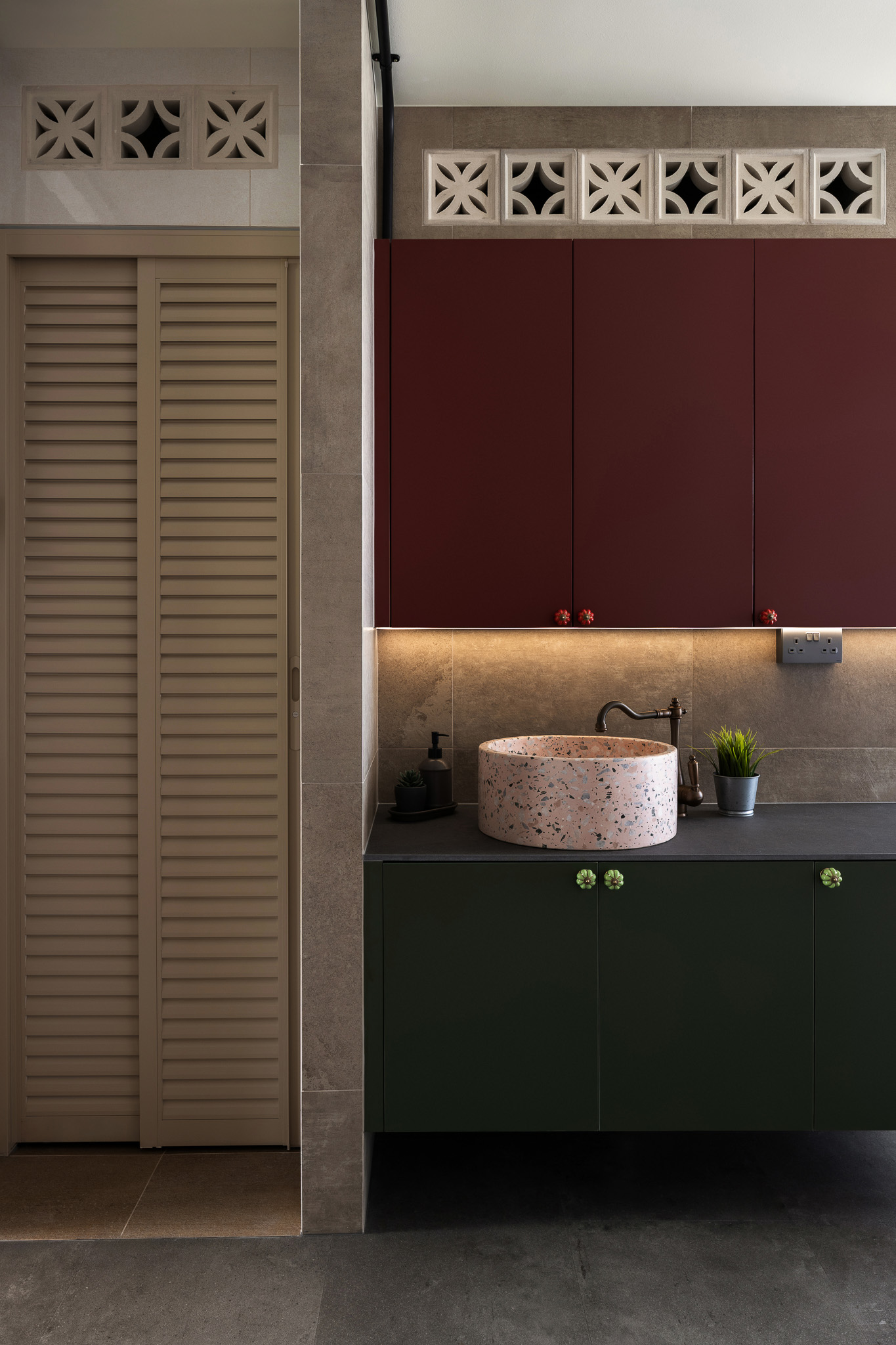 Eclectic, Retro, Vintage Design - Bathroom - HDB 3 Room - Design by The Alchemists Design