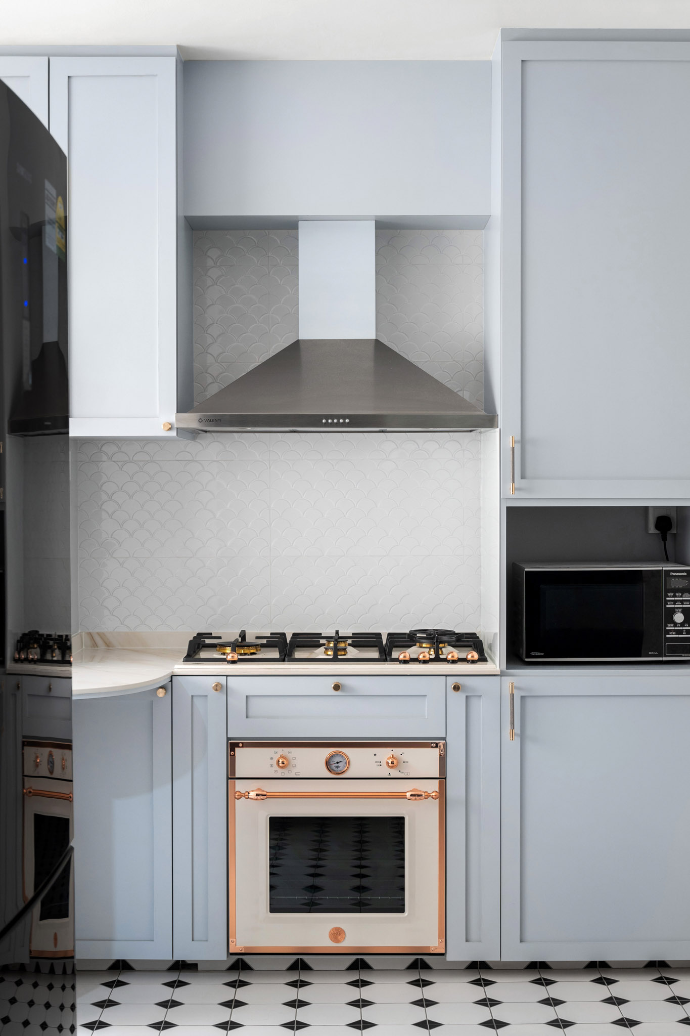 Modern, Victorian Design - Kitchen - HDB 5 Room - Design by The Alchemists Design