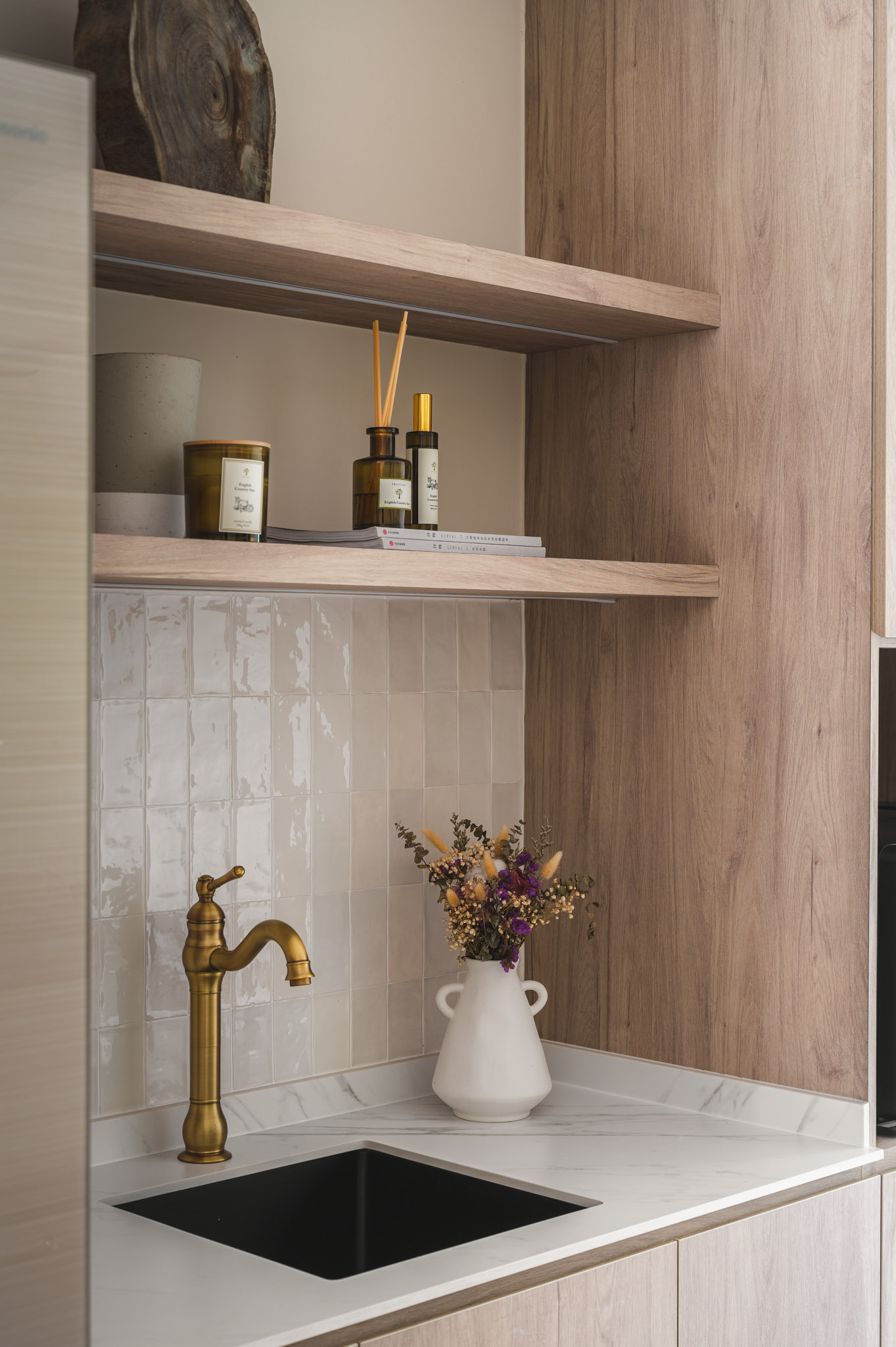 Minimalist, Modern, Rustic Design - Kitchen - HDB 5 Room - Design by The Alchemists Design