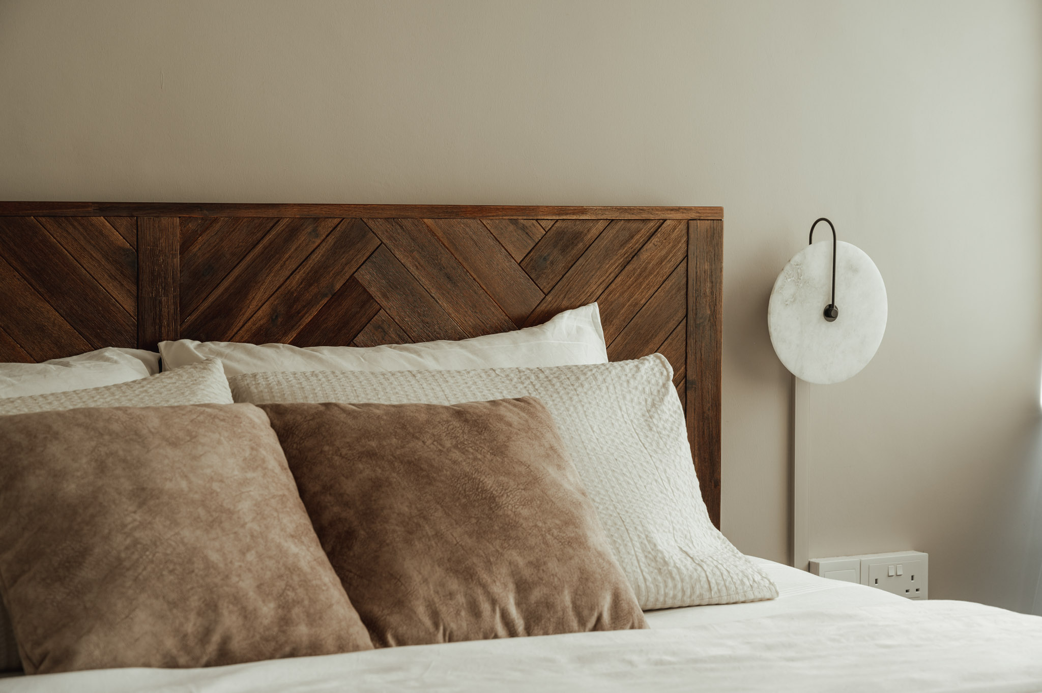 Minimalist, Modern, Rustic Design - Bedroom - HDB 5 Room - Design by The Alchemists Design