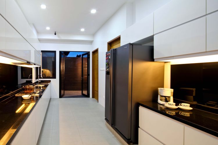 Contemporary, Modern Design - Kitchen - Landed House - Design by The Interior Place Pte Ltd