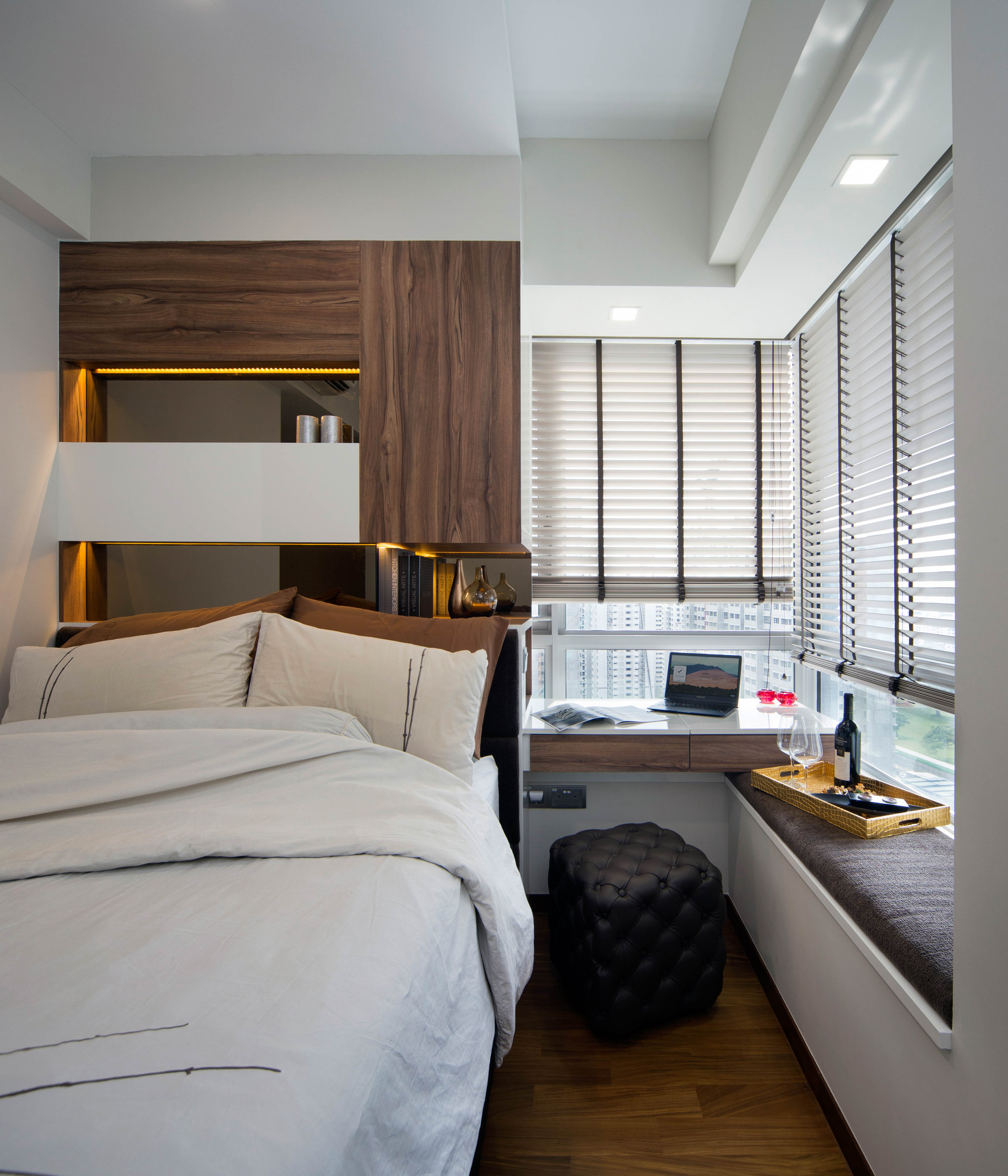 Contemporary, Modern Design - Bedroom - Condominium - Design by The Interior Place Pte Ltd