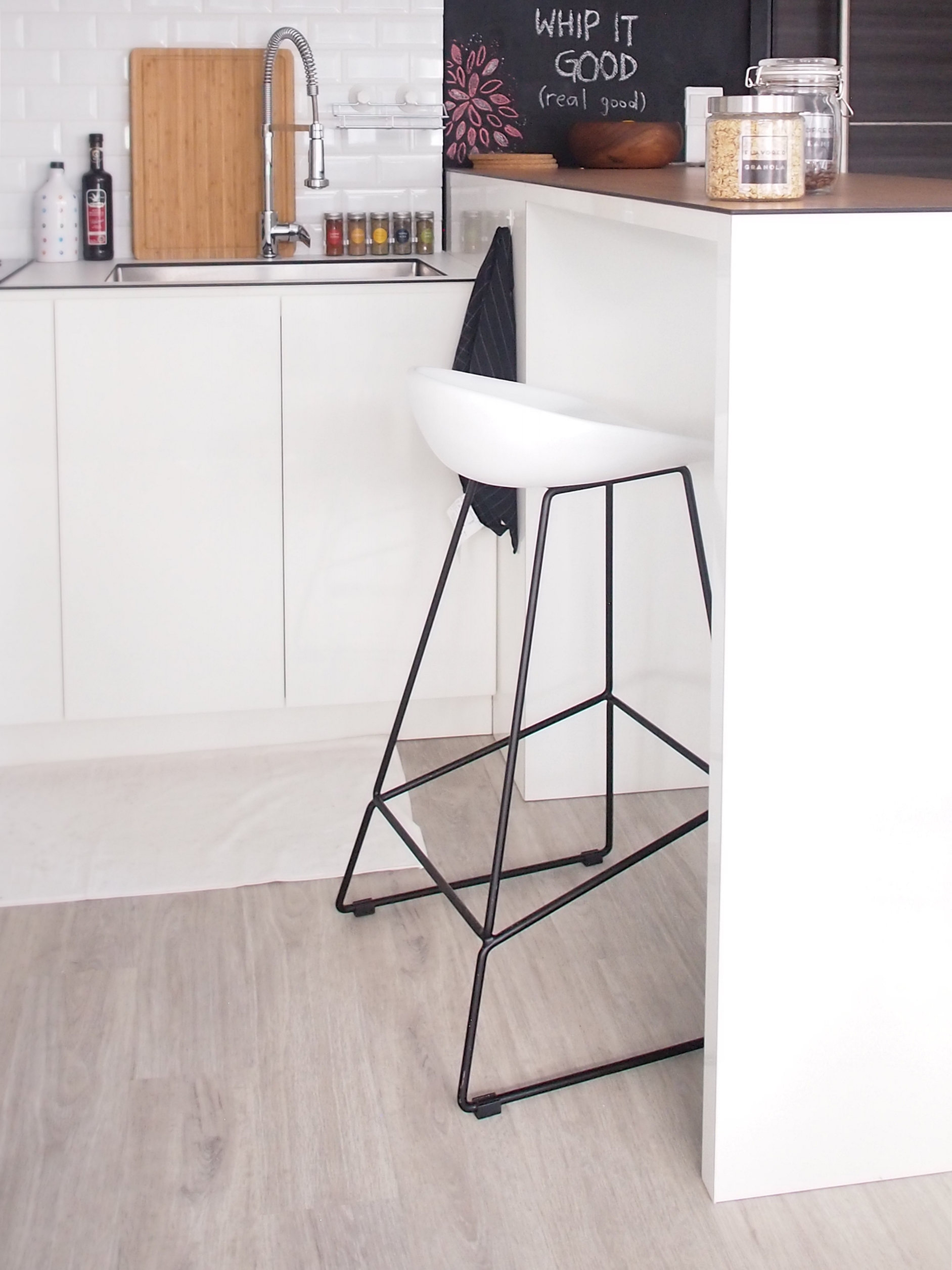 Minimalist, Scandinavian Design - Kitchen - Condominium - Design by The Minimalist Society Pte Ltd
