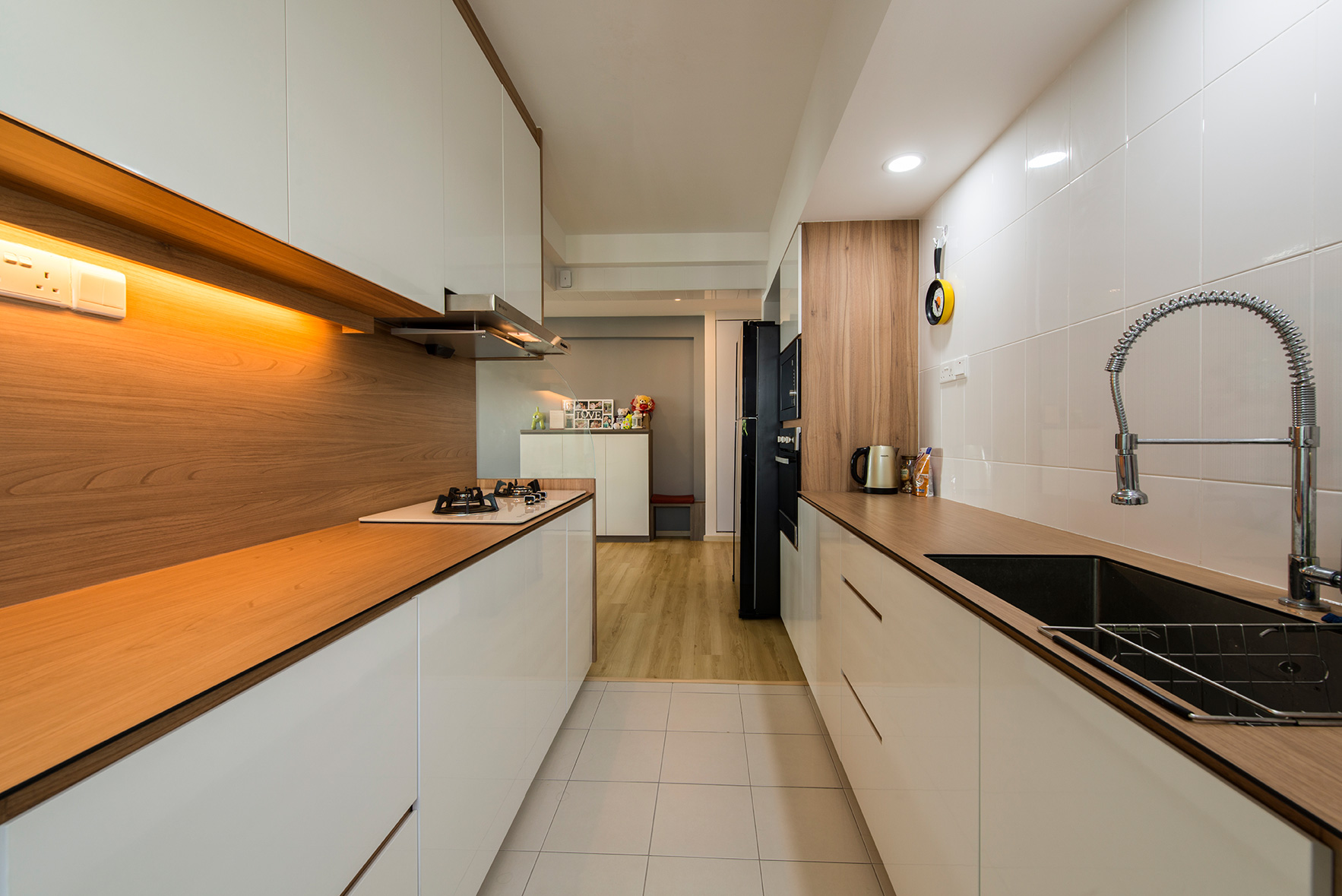 Country, Resort Design - Kitchen - HDB 4 Room - Design by TBG Interior Design